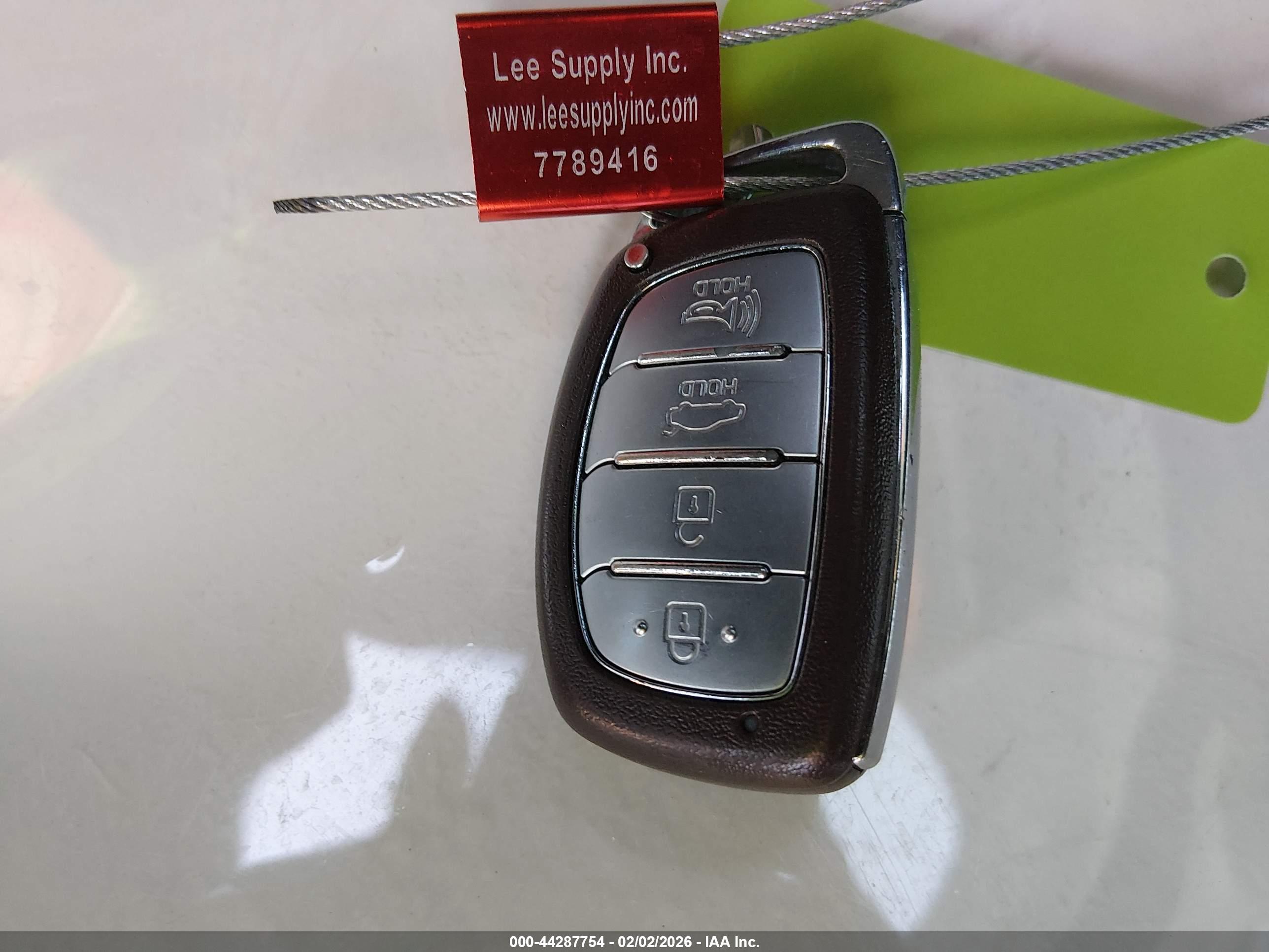HYUNDAI SONATA image 11