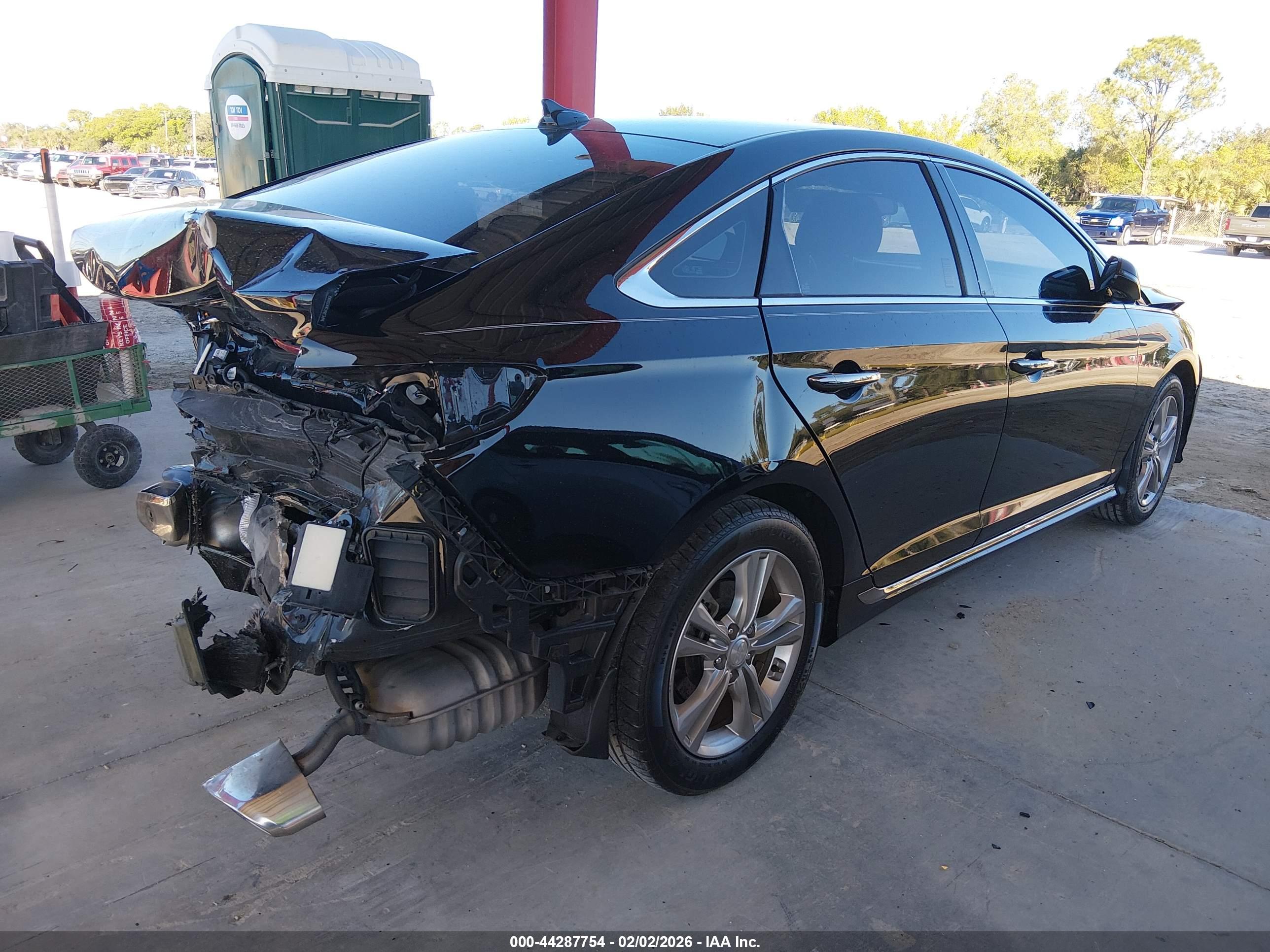 HYUNDAI SONATA image 4