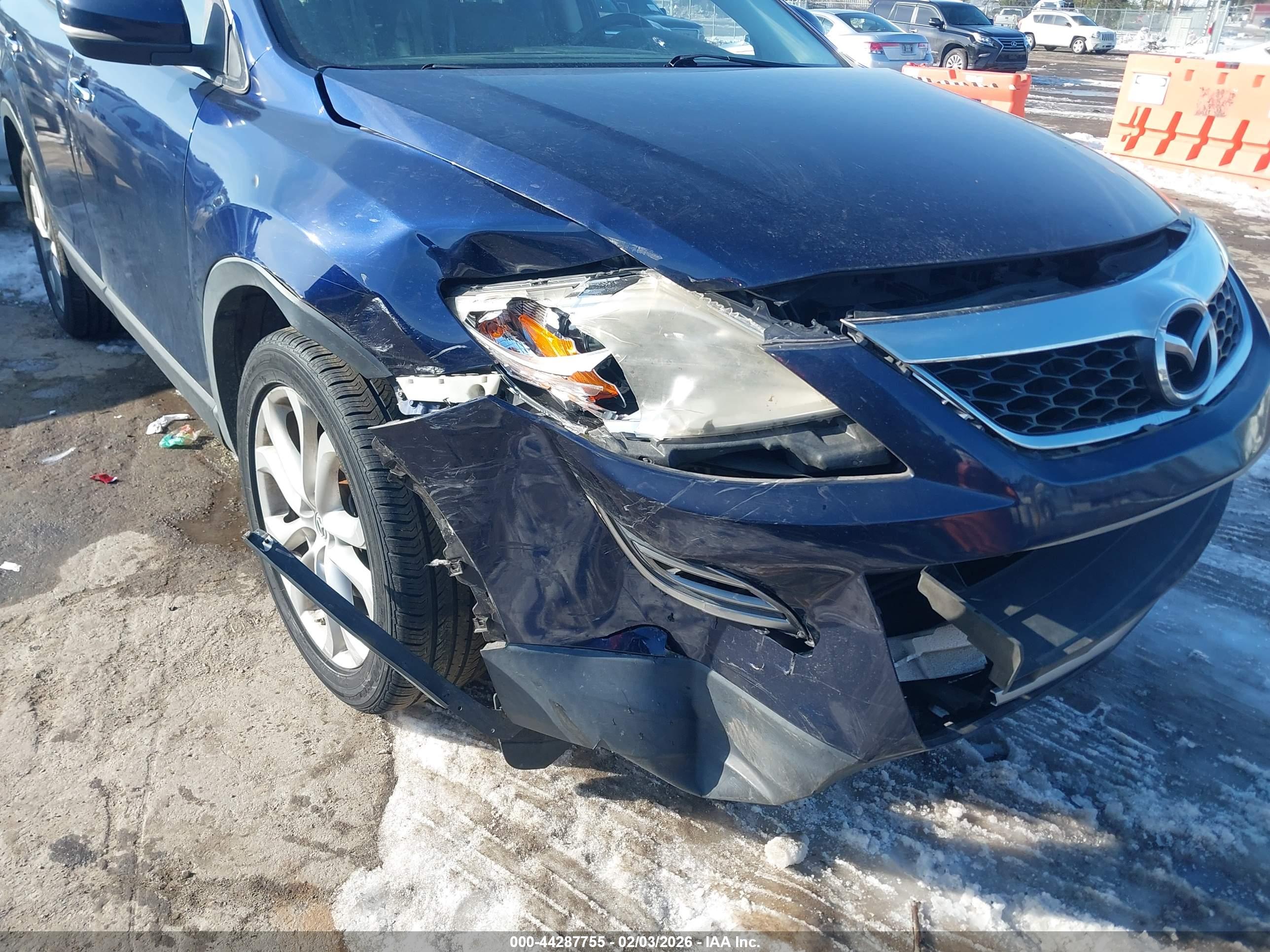 MAZDA CX-9 image 6