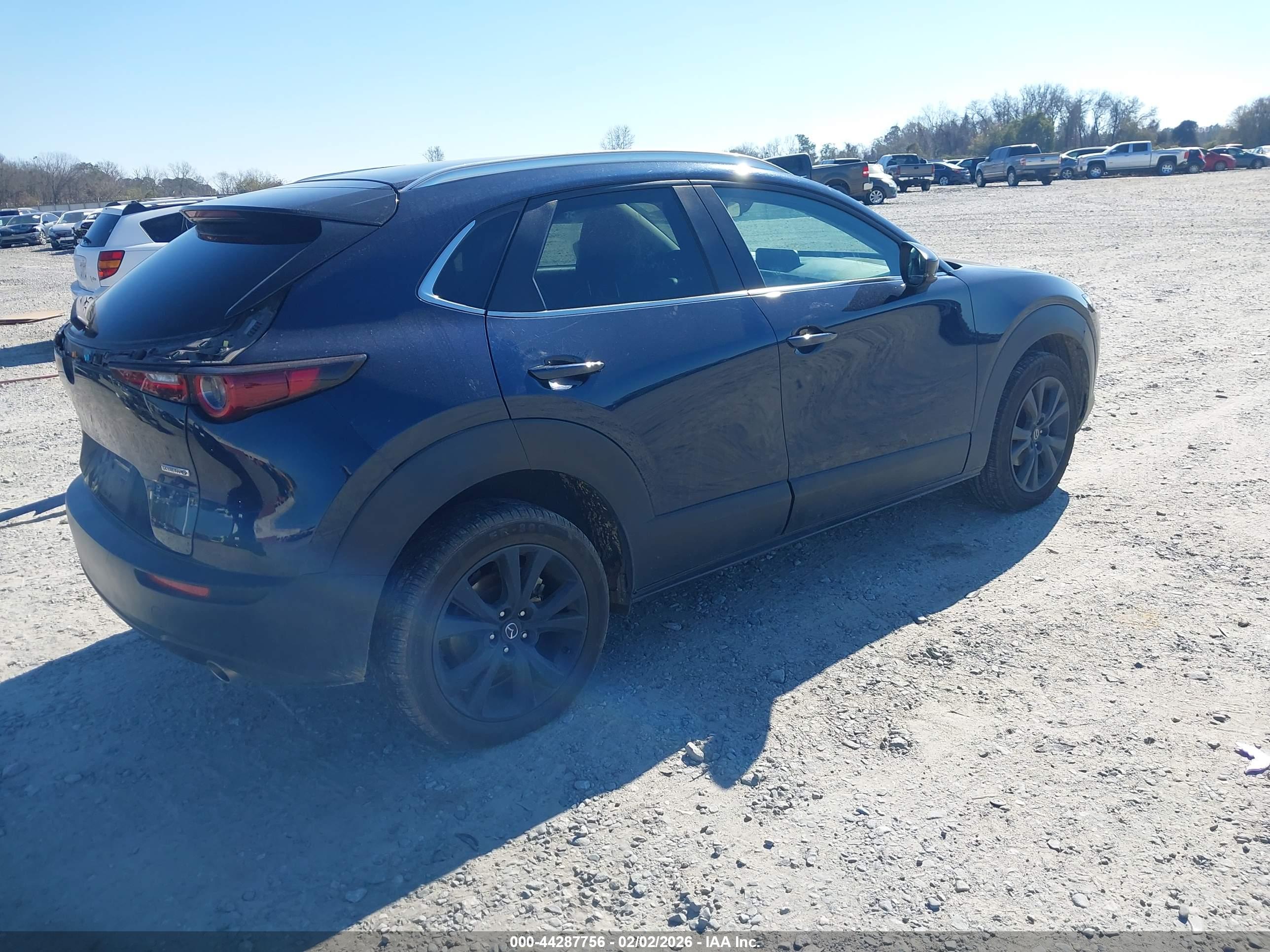 MAZDA CX-30 image 4