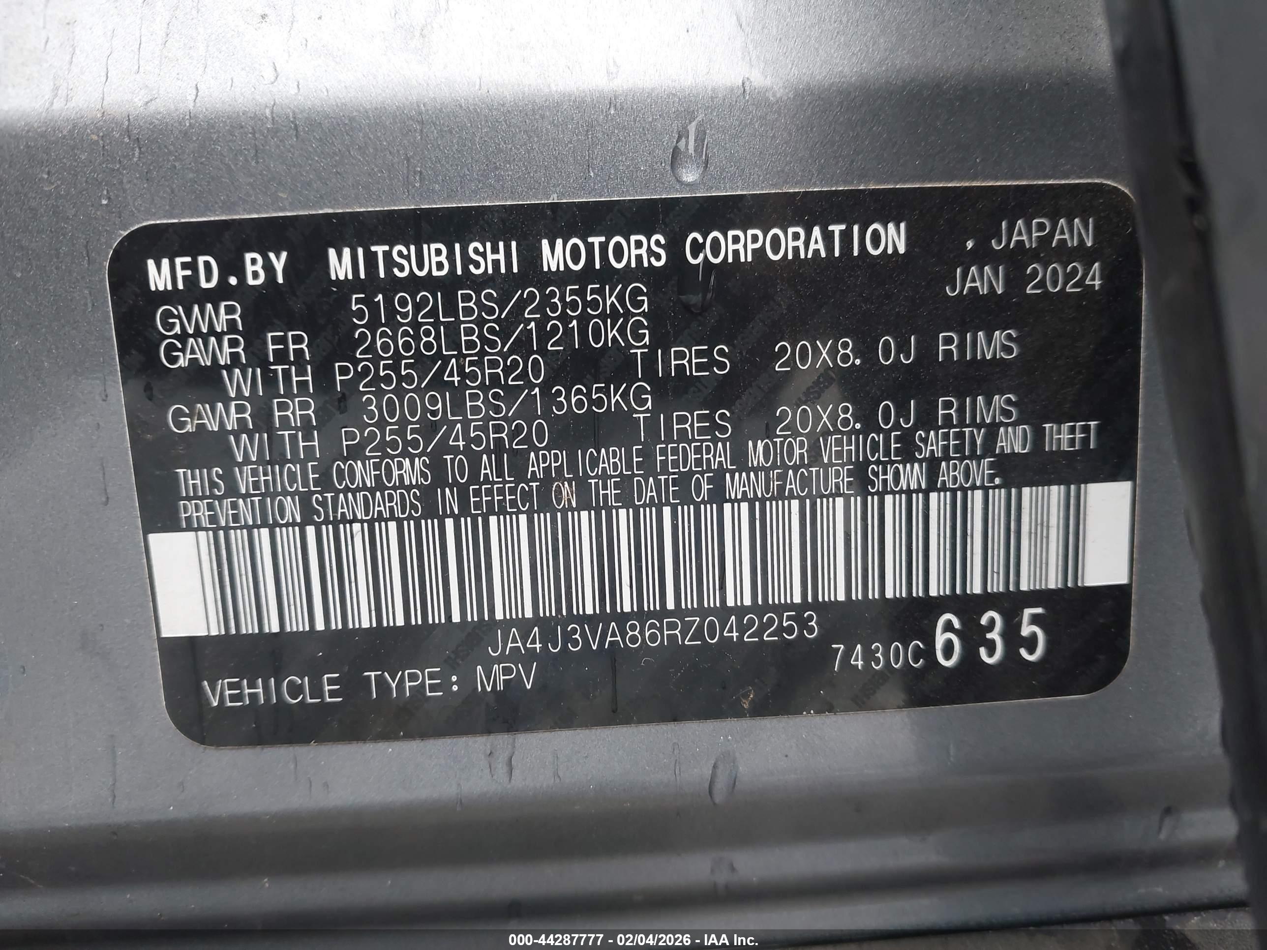 MITSUBISHI OUTLANDER image 9