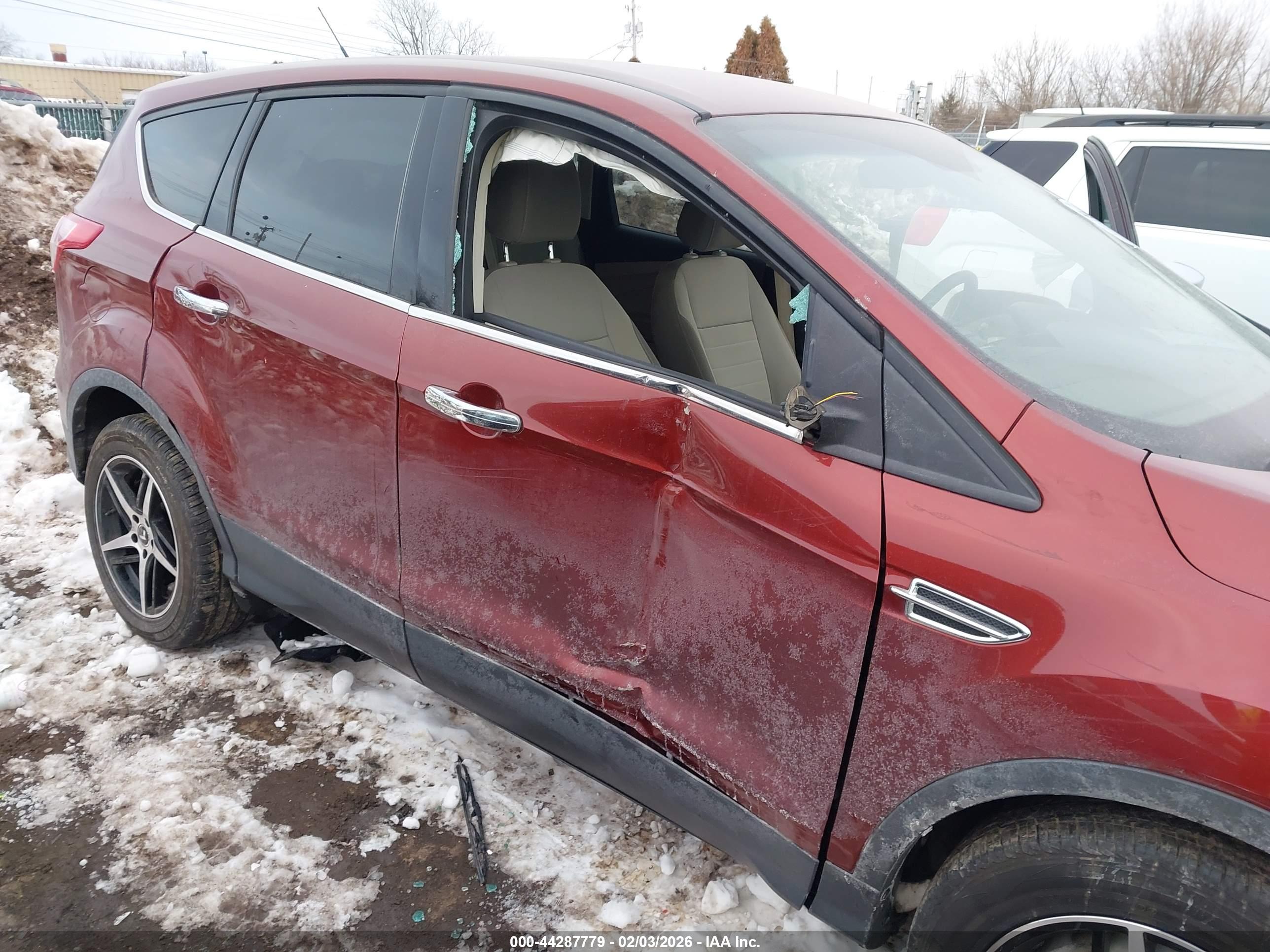 FORD ESCAPE image 6