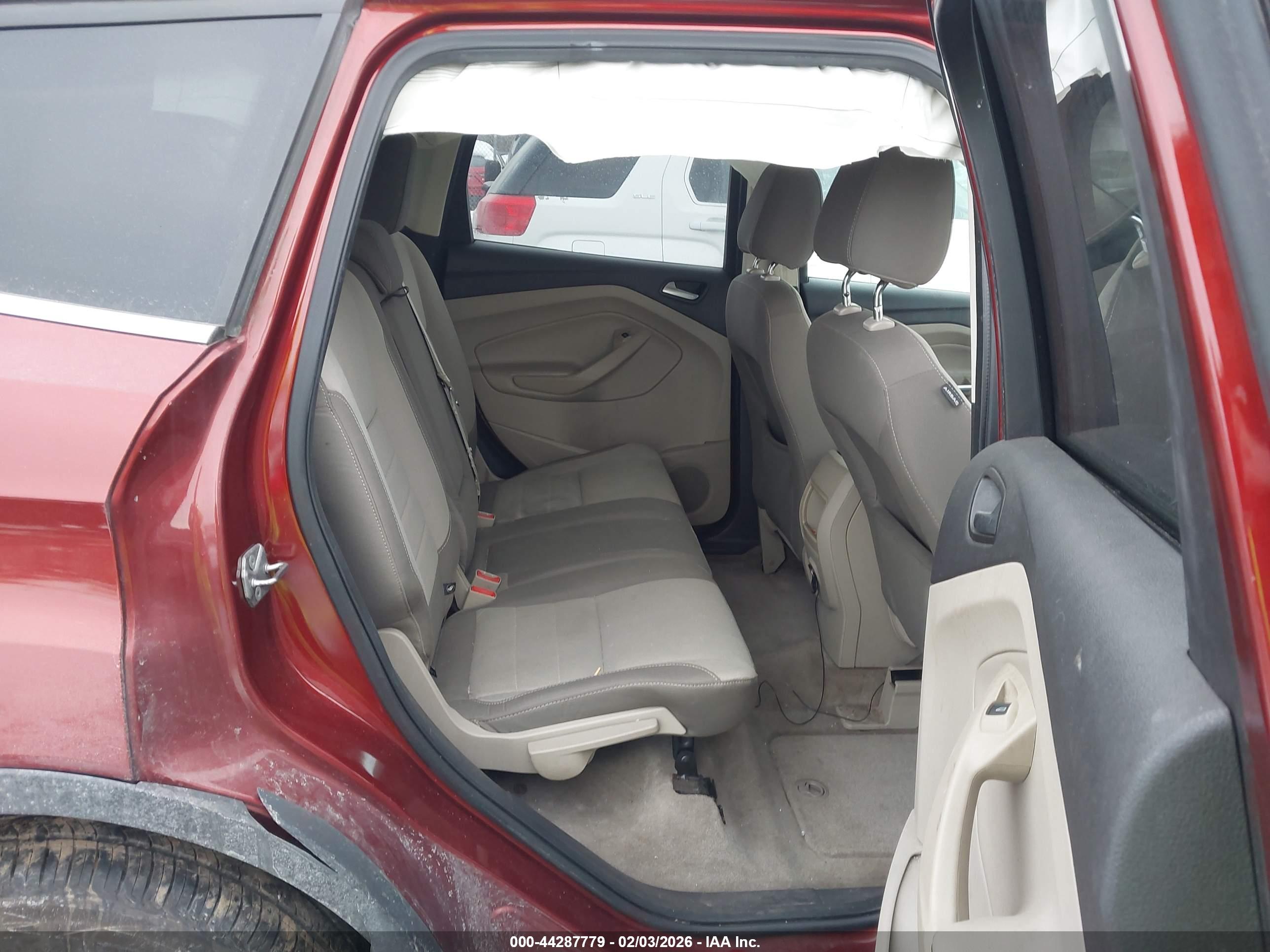 FORD ESCAPE image 8