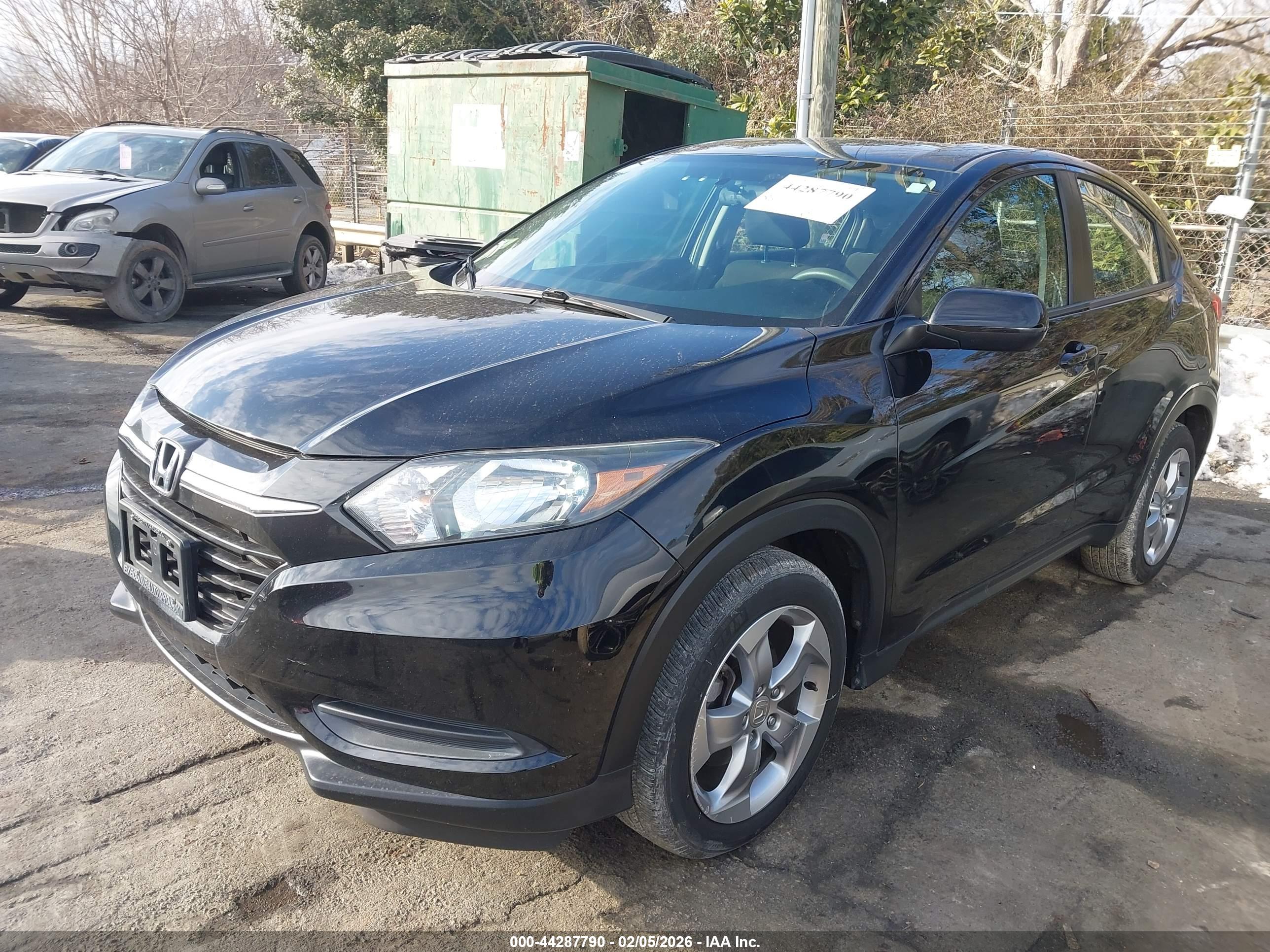 HONDA HR-V image 2