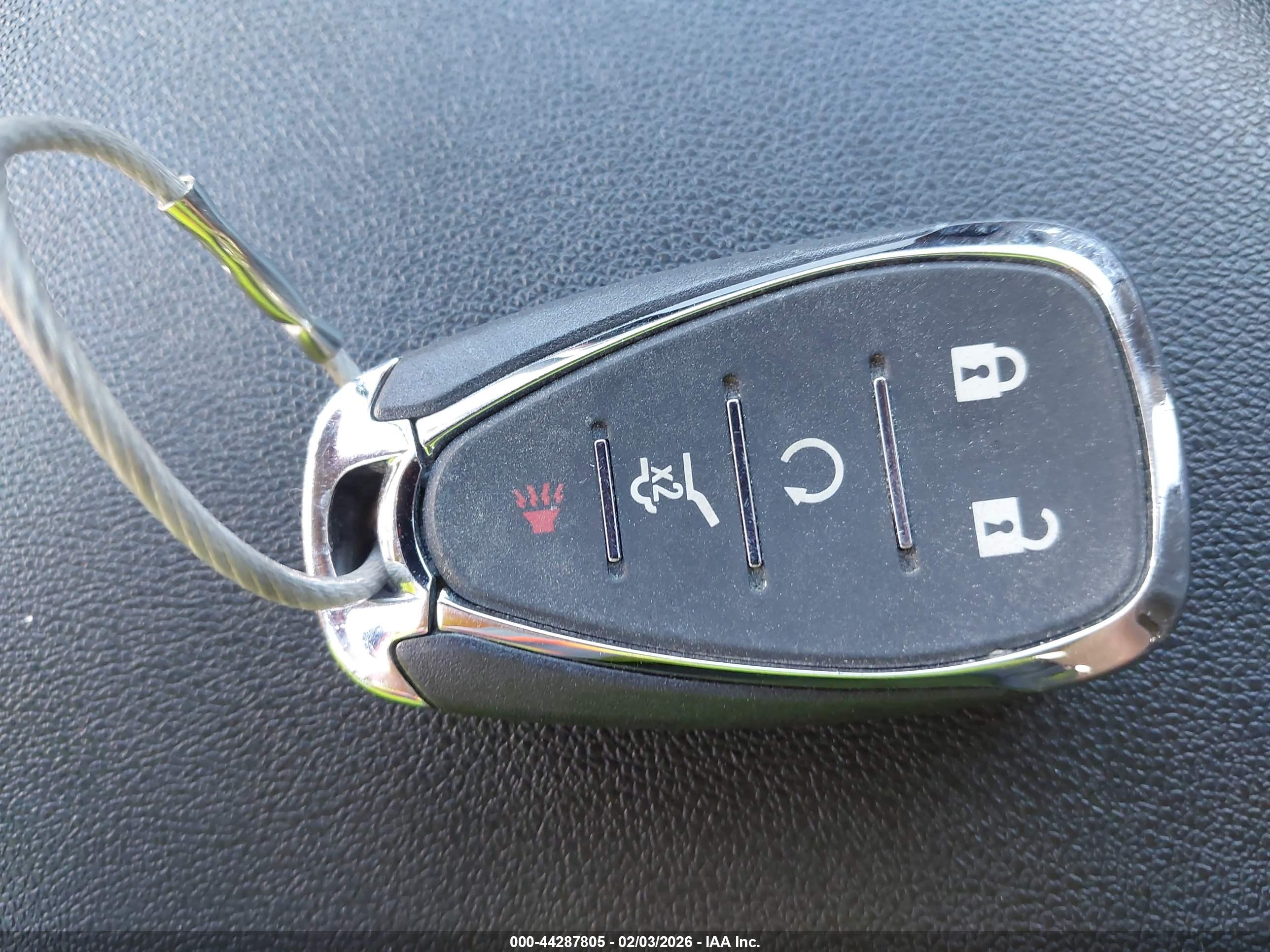 CHEVROLET EQUINOX image 11