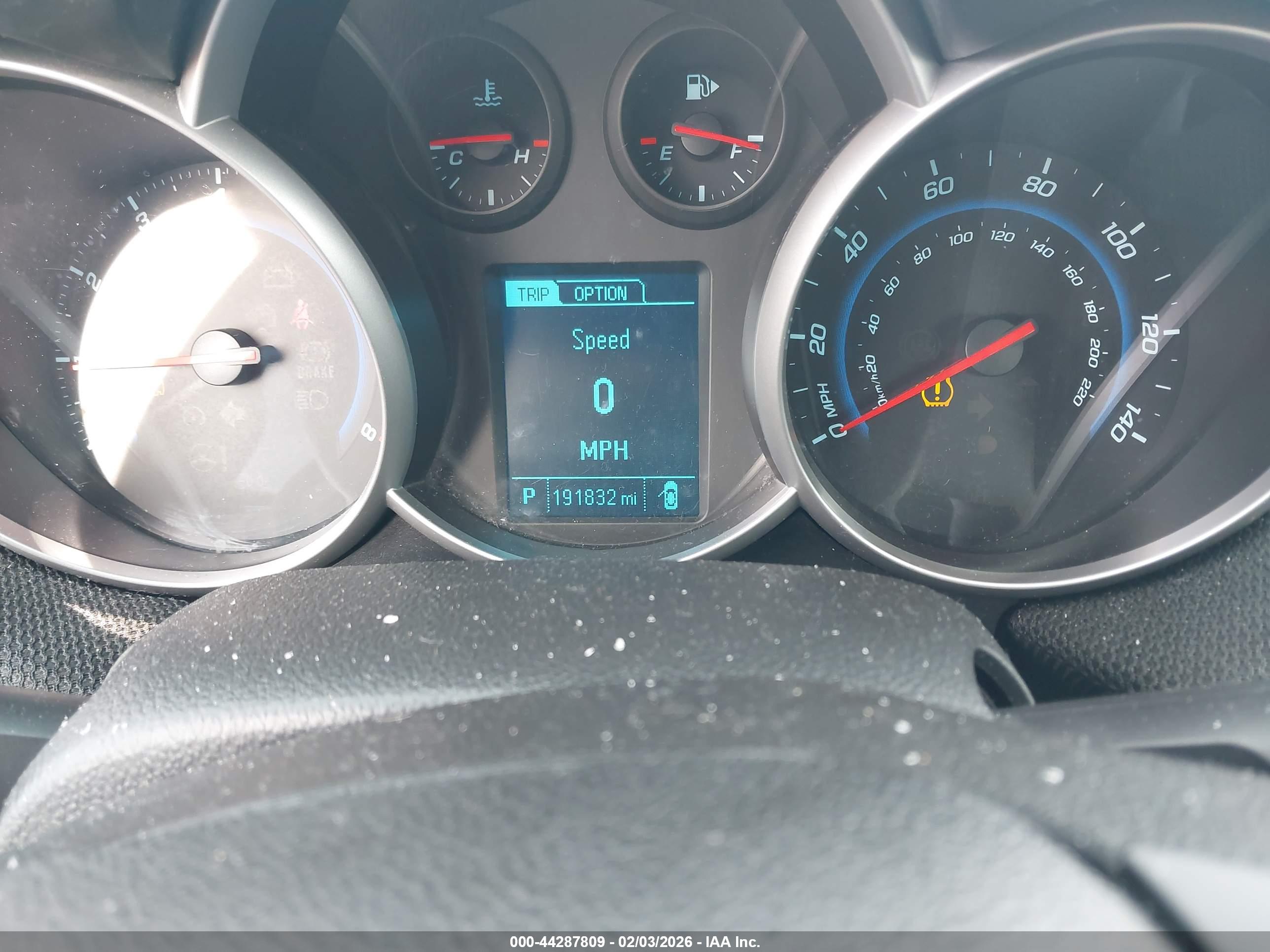 CHEVROLET CRUZE image 7