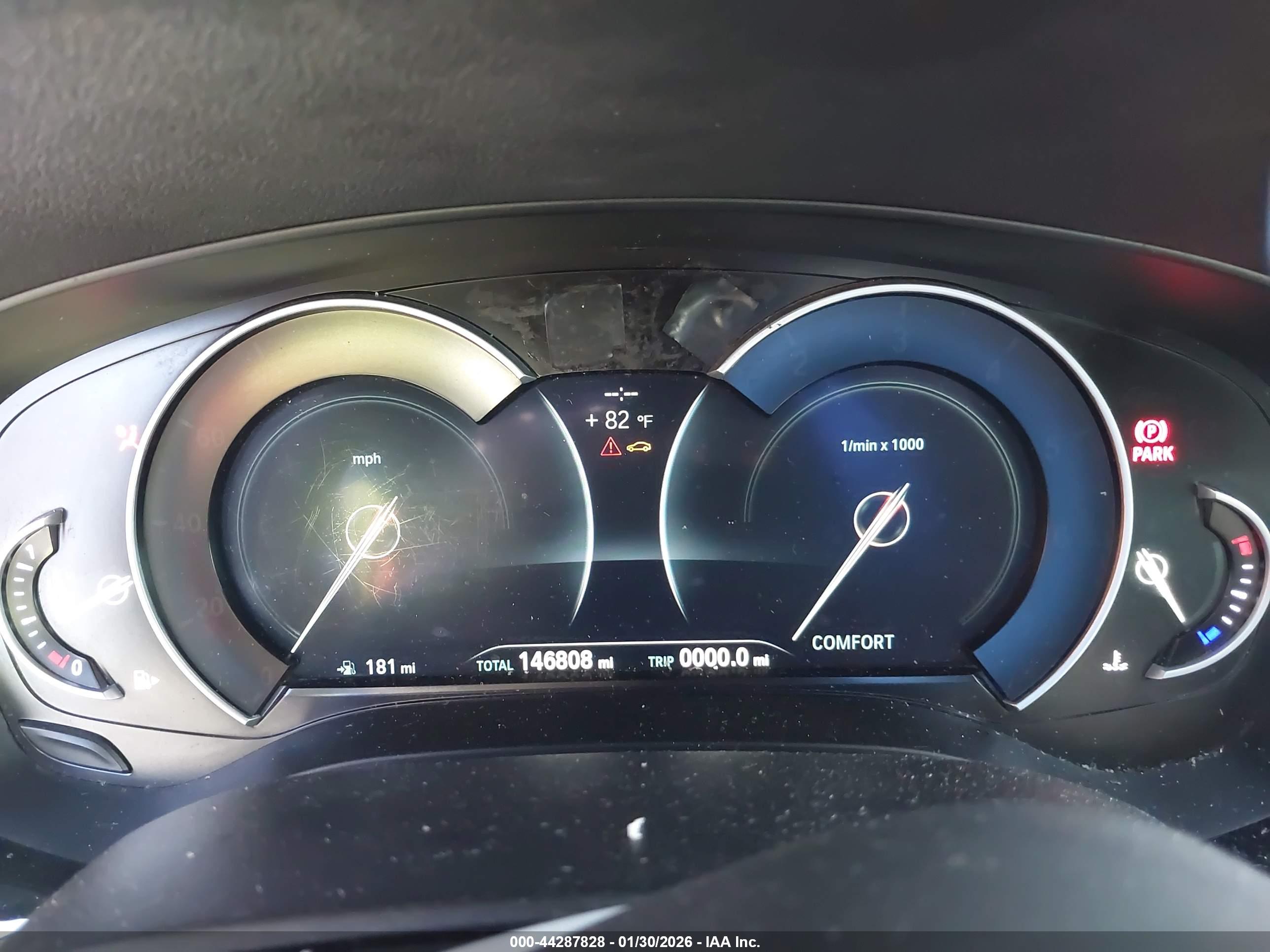 BMW 540I image 7