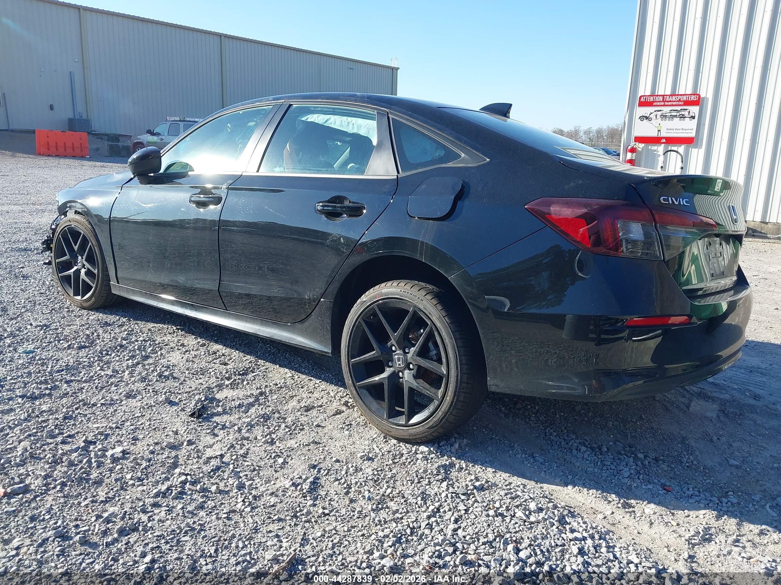 HONDA CIVIC image 3