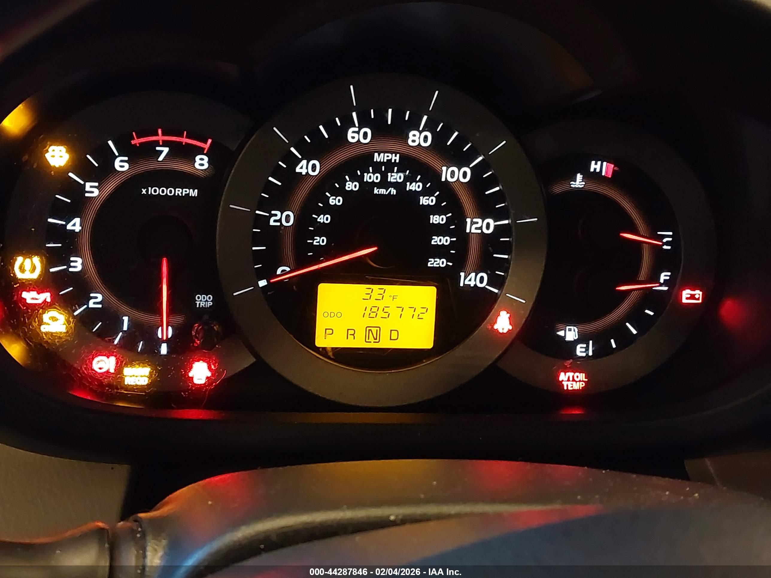 TOYOTA RAV4 image 7