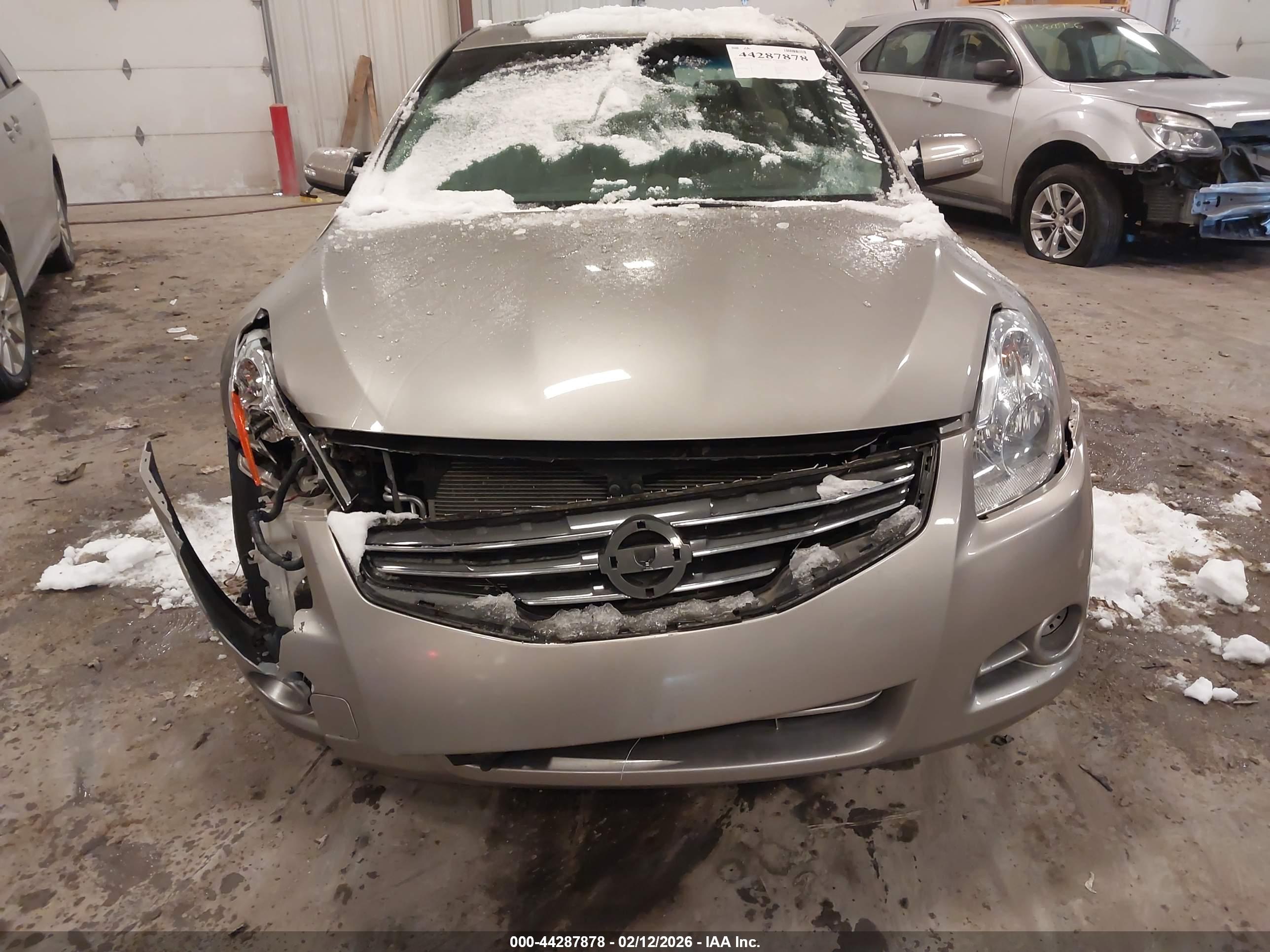 NISSAN ALTIMA image 6