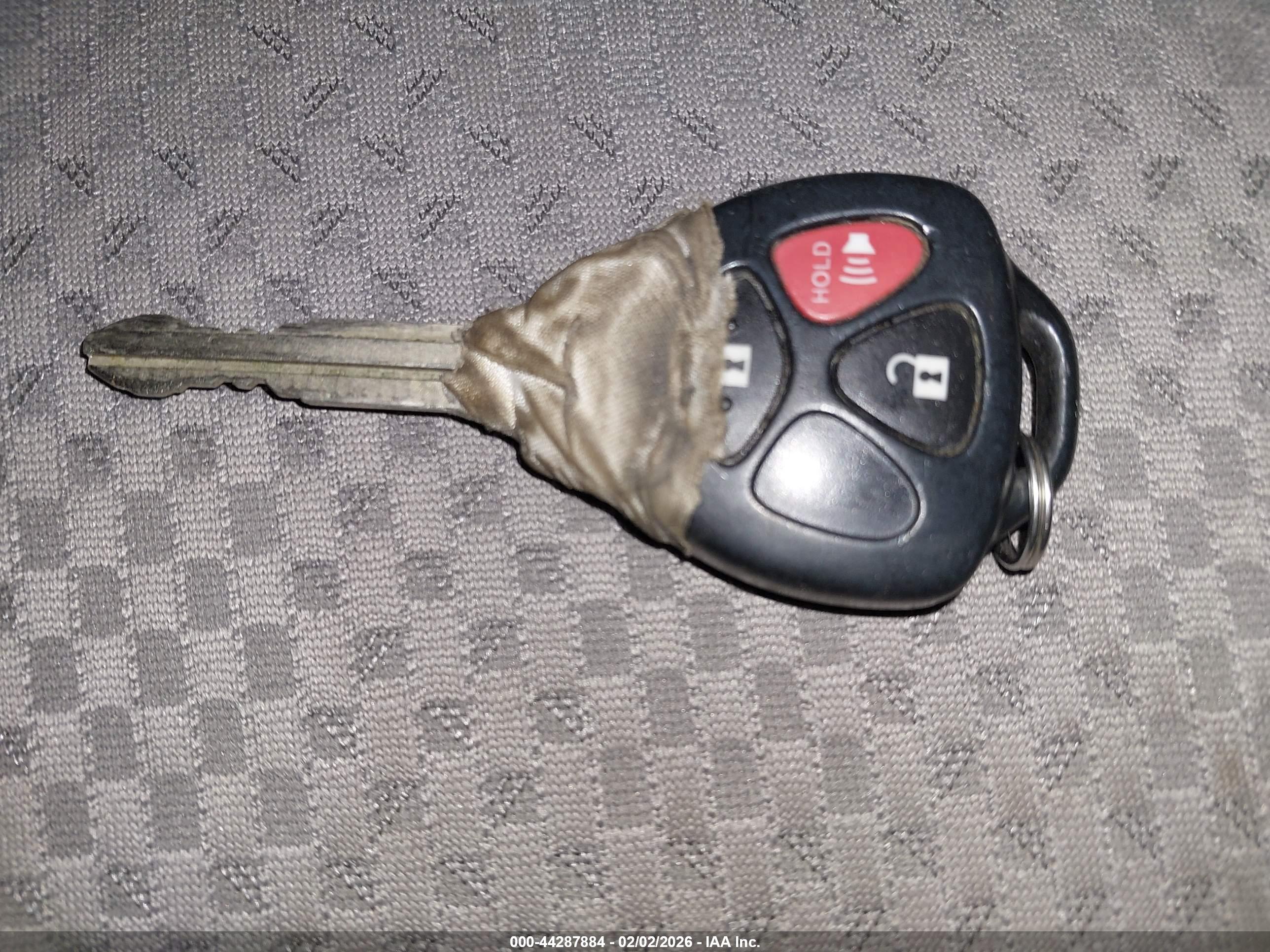 TOYOTA RAV4 image 11