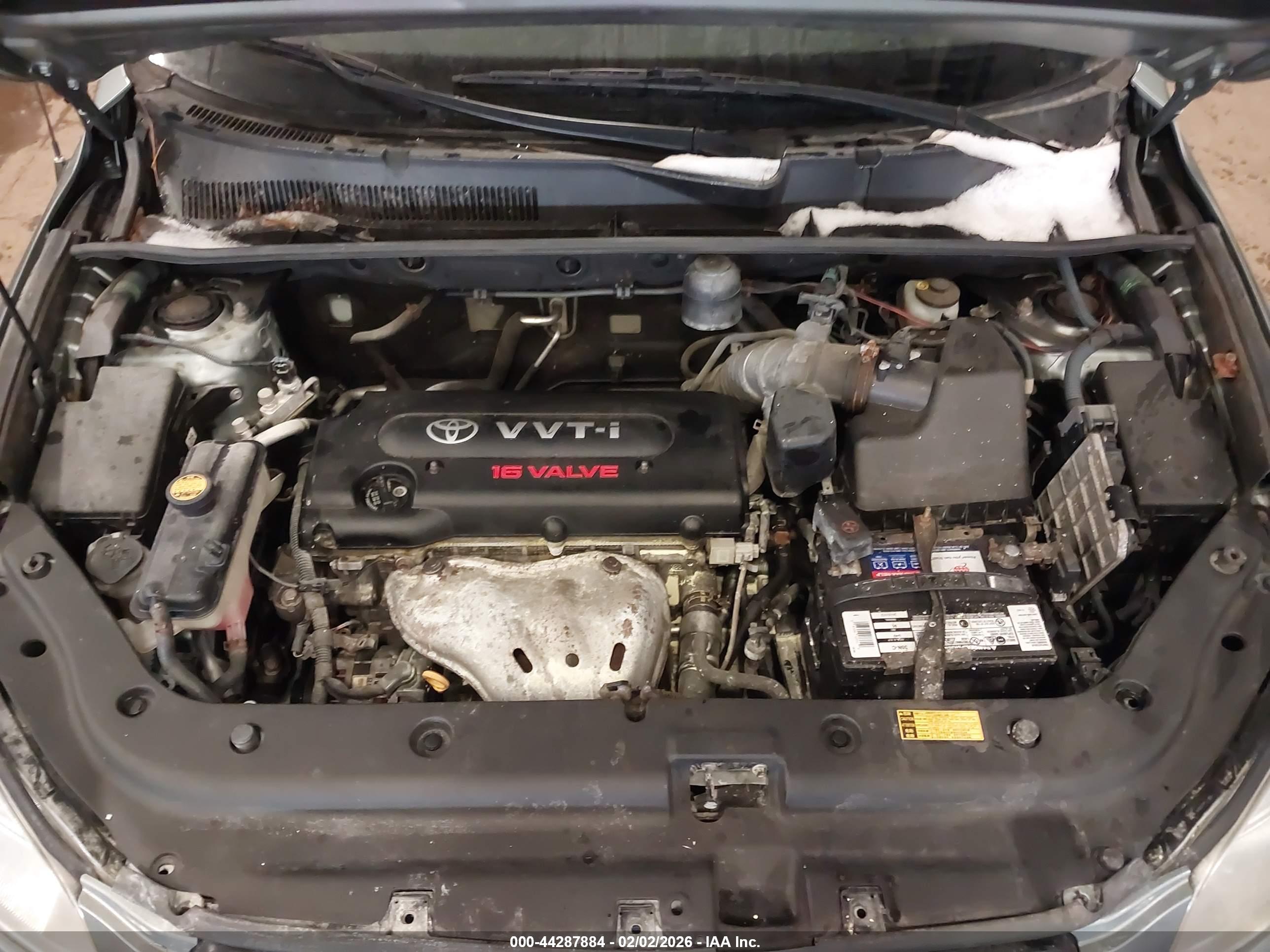 TOYOTA RAV4 image 6