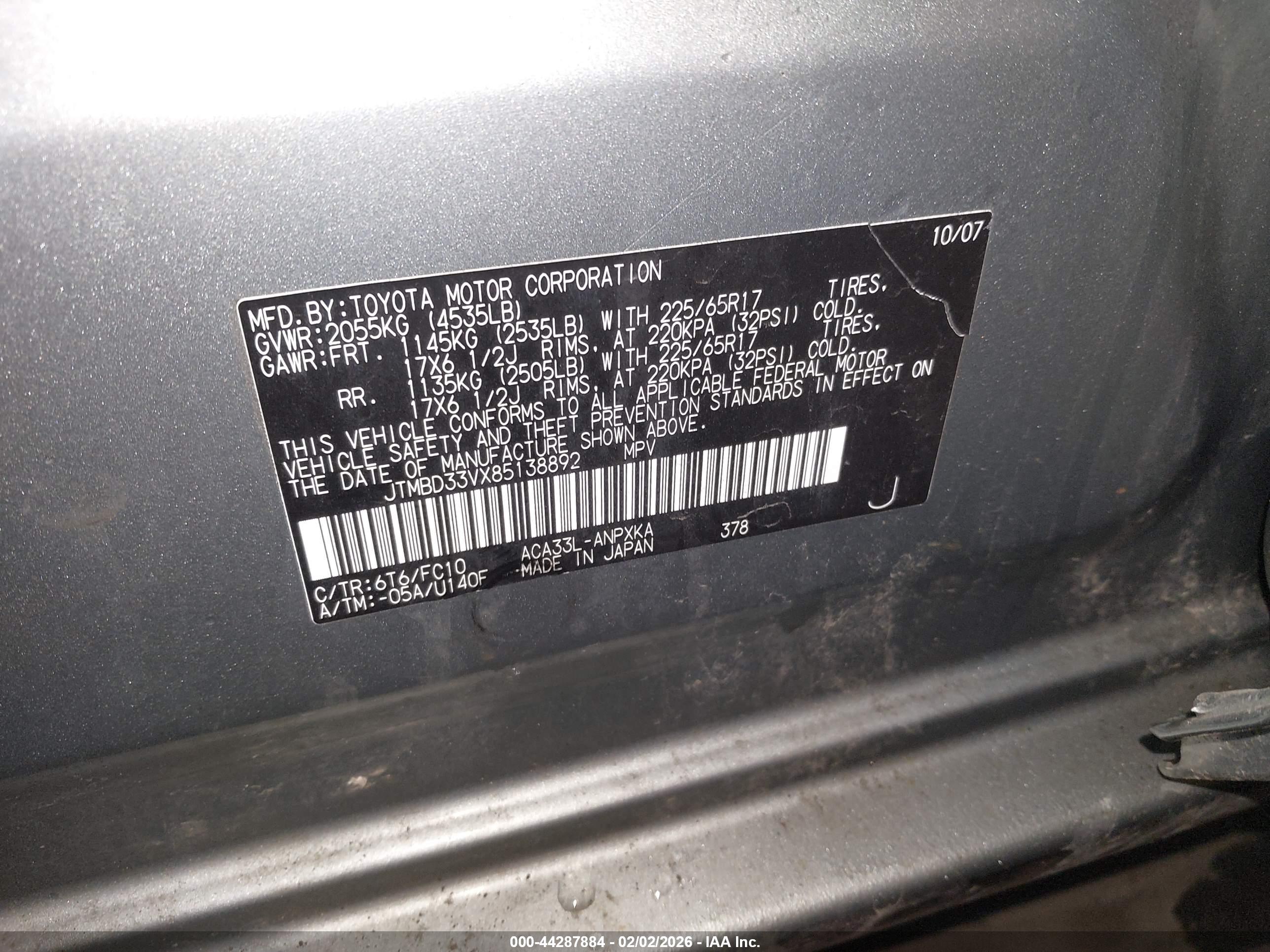 TOYOTA RAV4 image 9