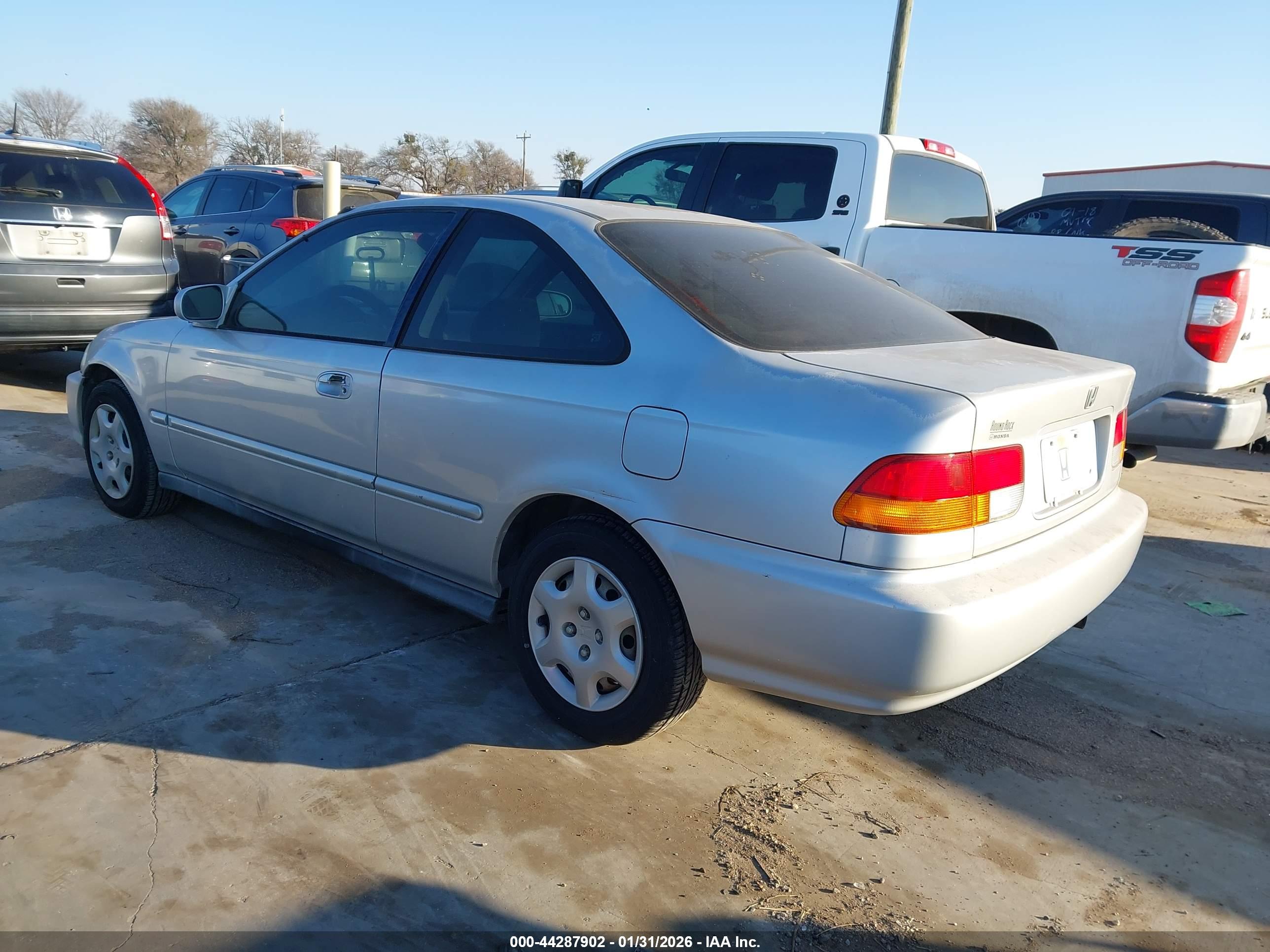 HONDA CIVIC image 3