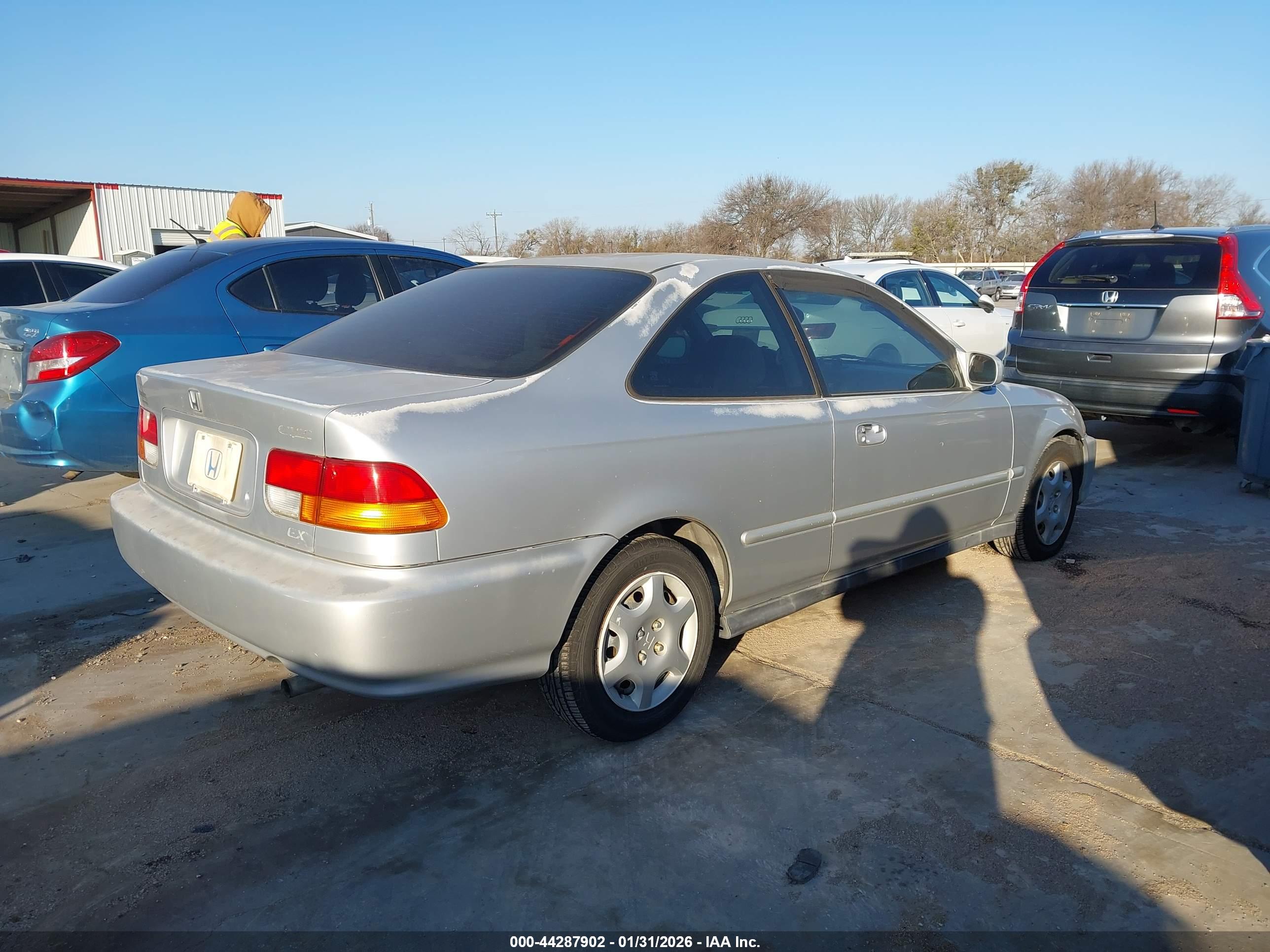 HONDA CIVIC image 4