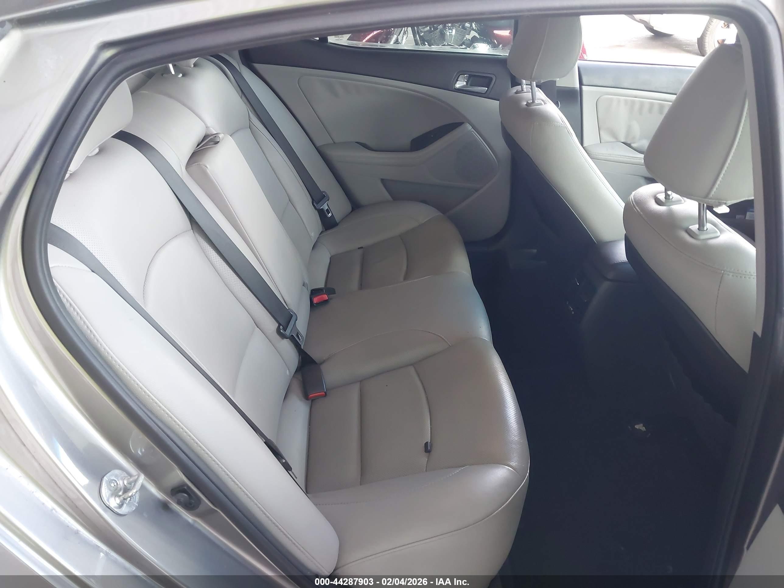 KIA OPTIMA image 8