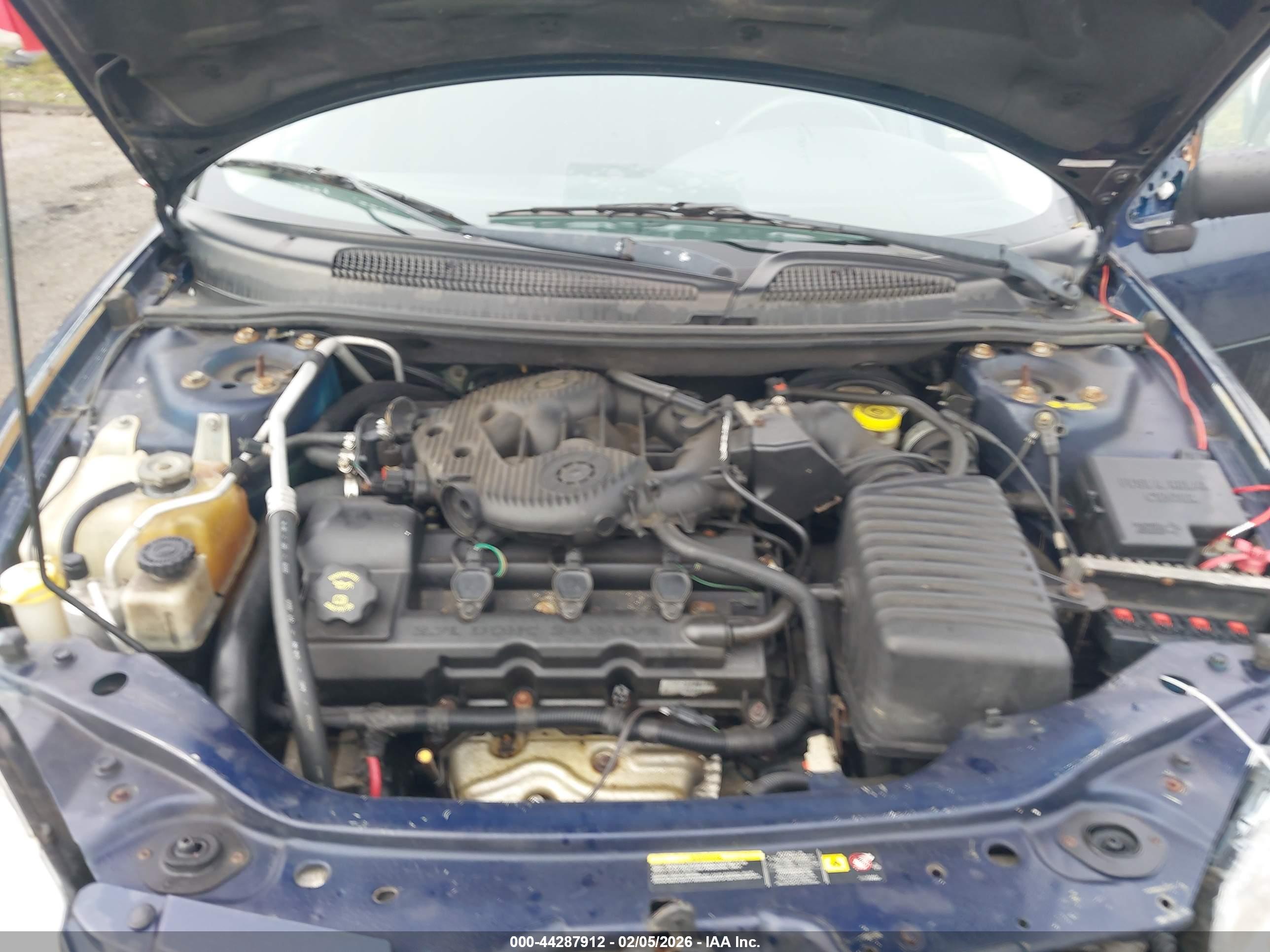 CHRYSLER SEBRING image 10