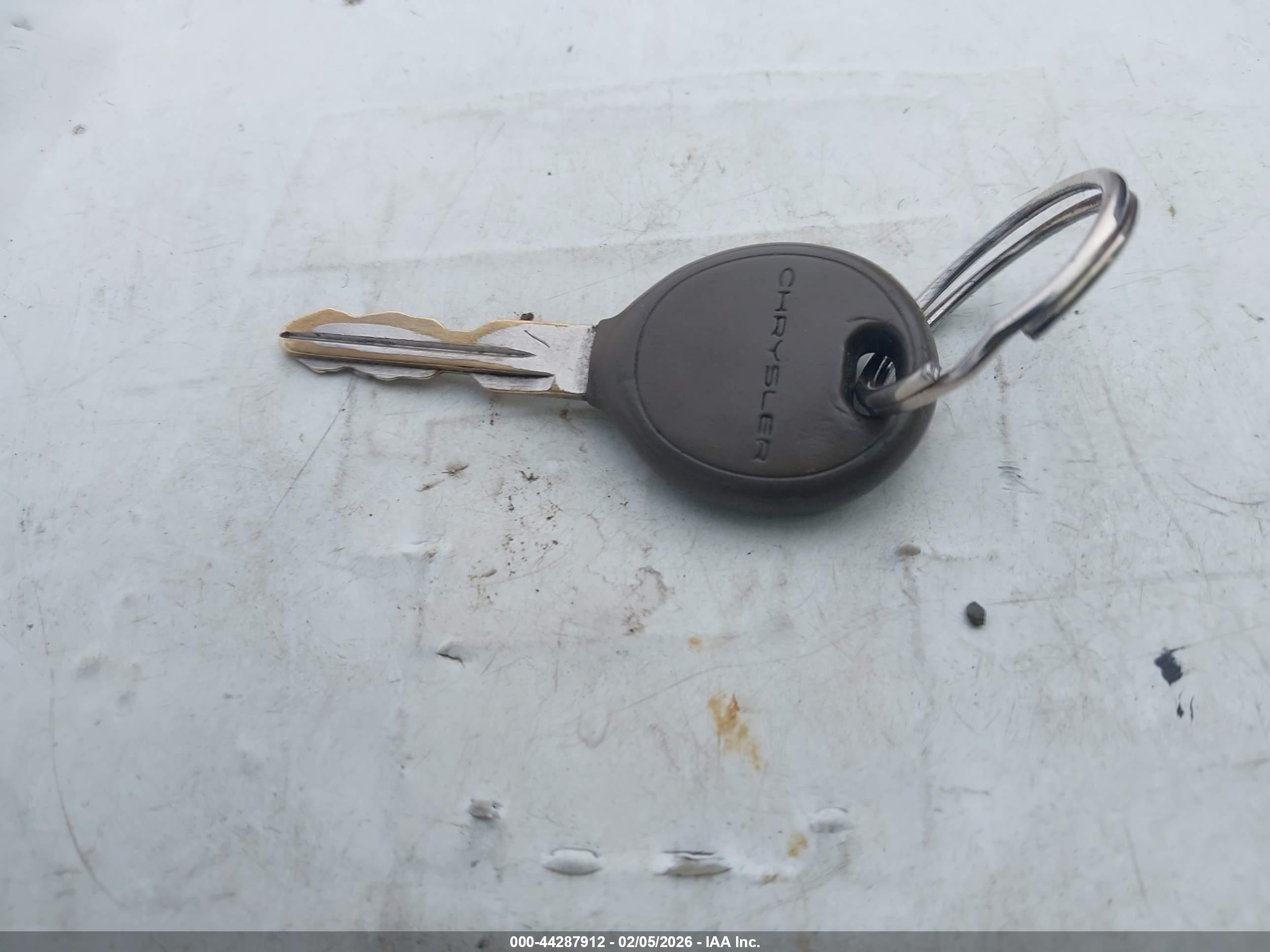 CHRYSLER SEBRING image 11