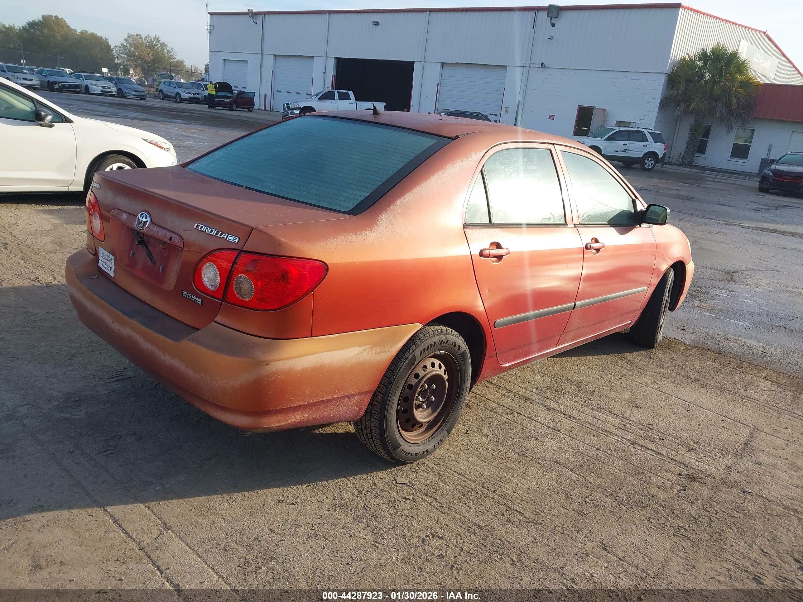 TOYOTA COROLLA image 4