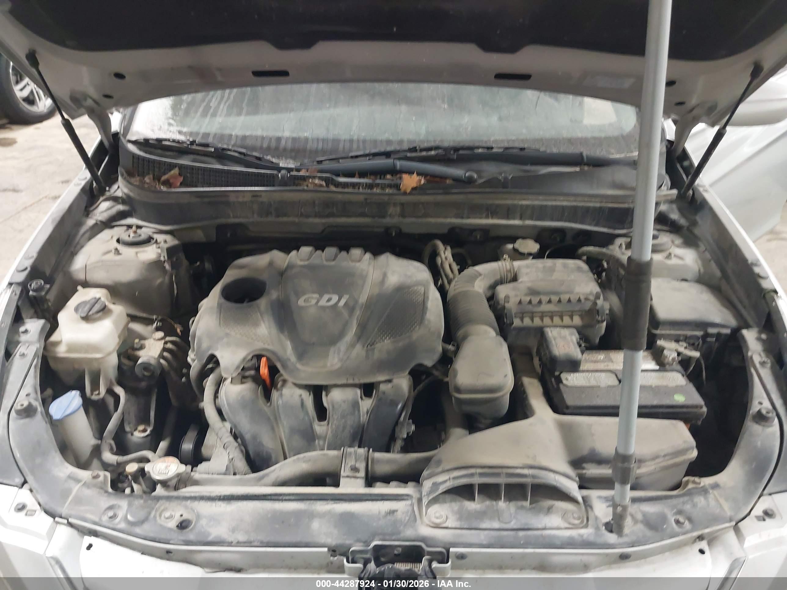 HYUNDAI SONATA image 10