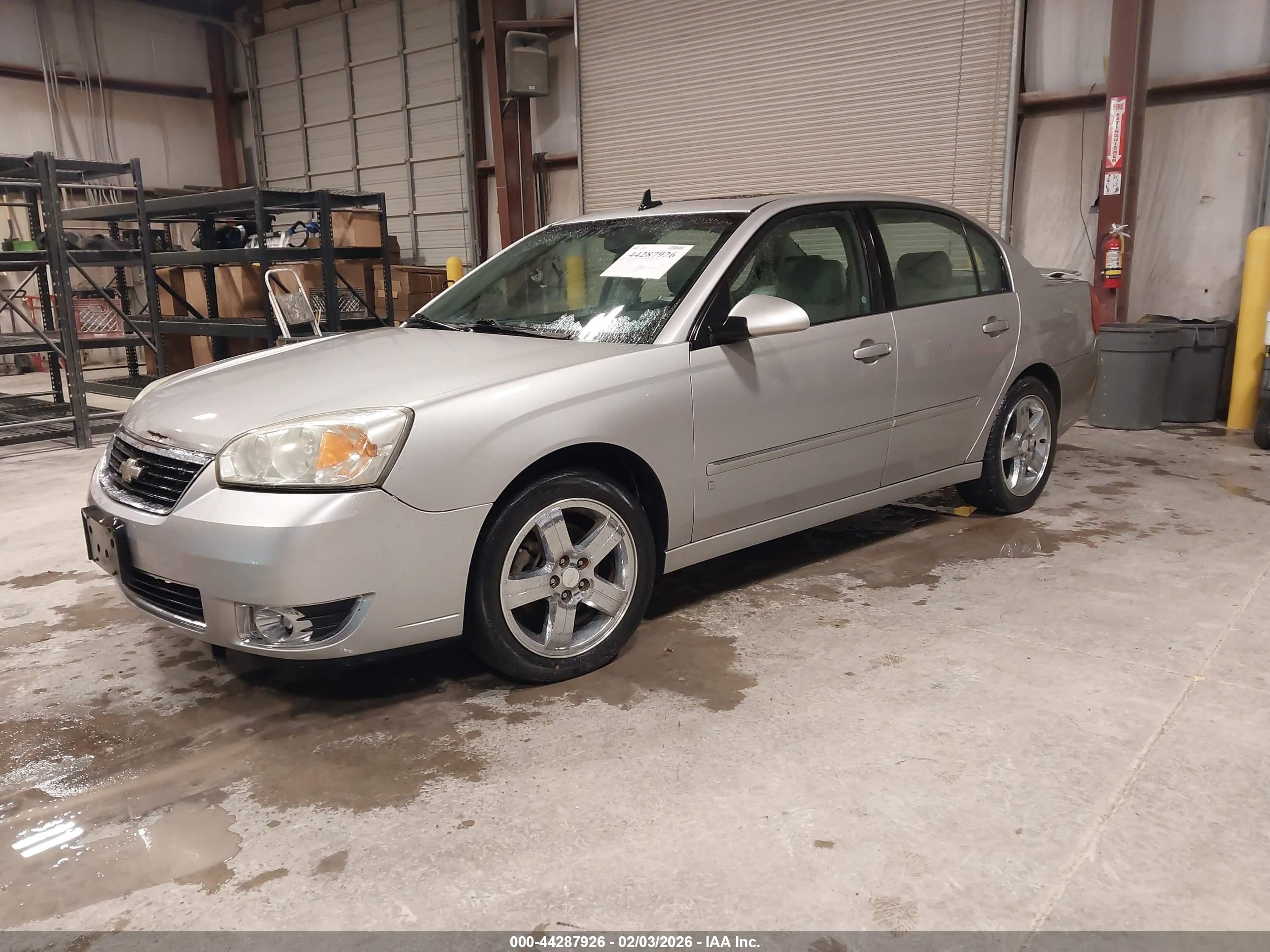 CHEVROLET MALIBU image 2