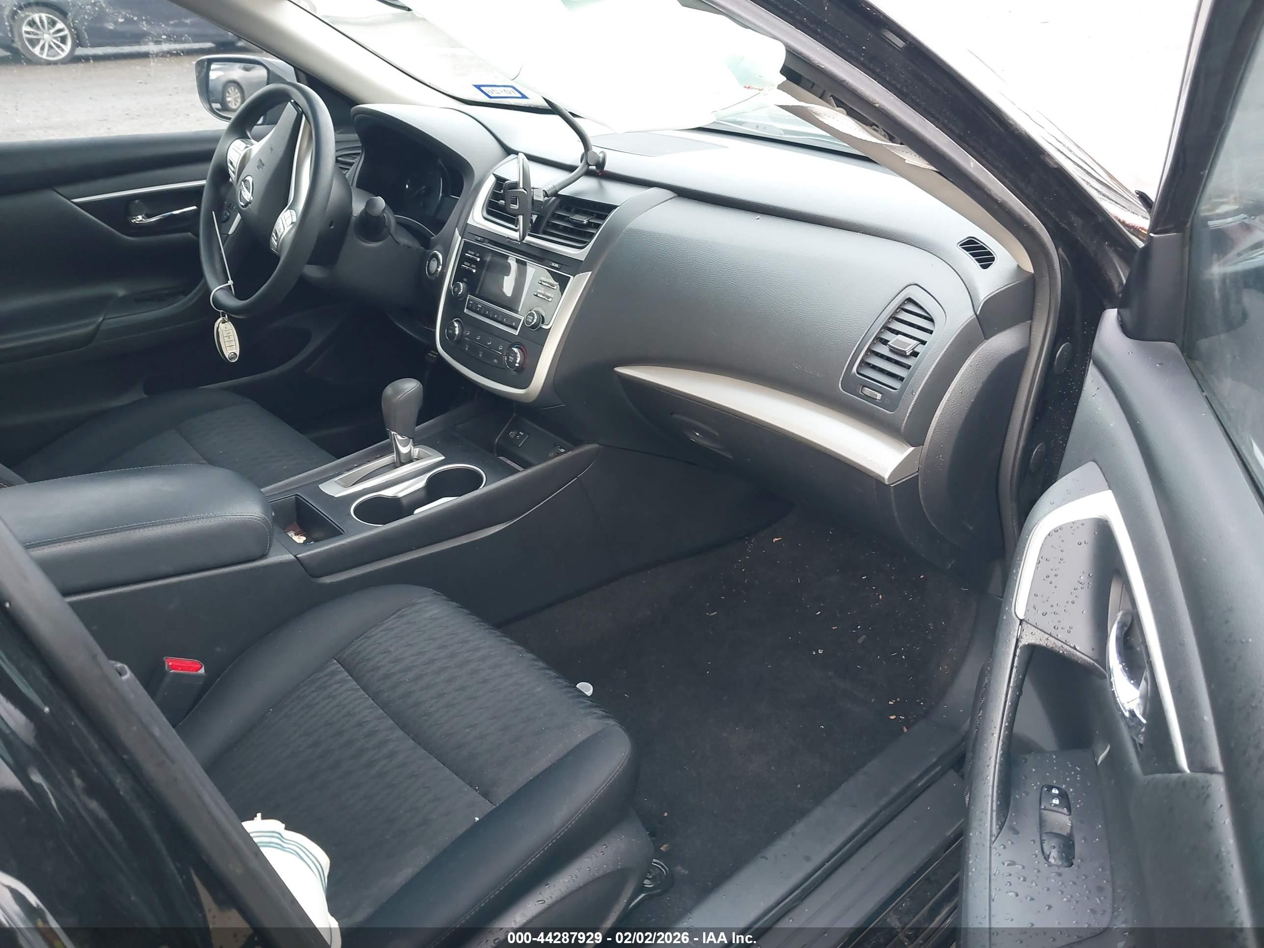 NISSAN ALTIMA image 5