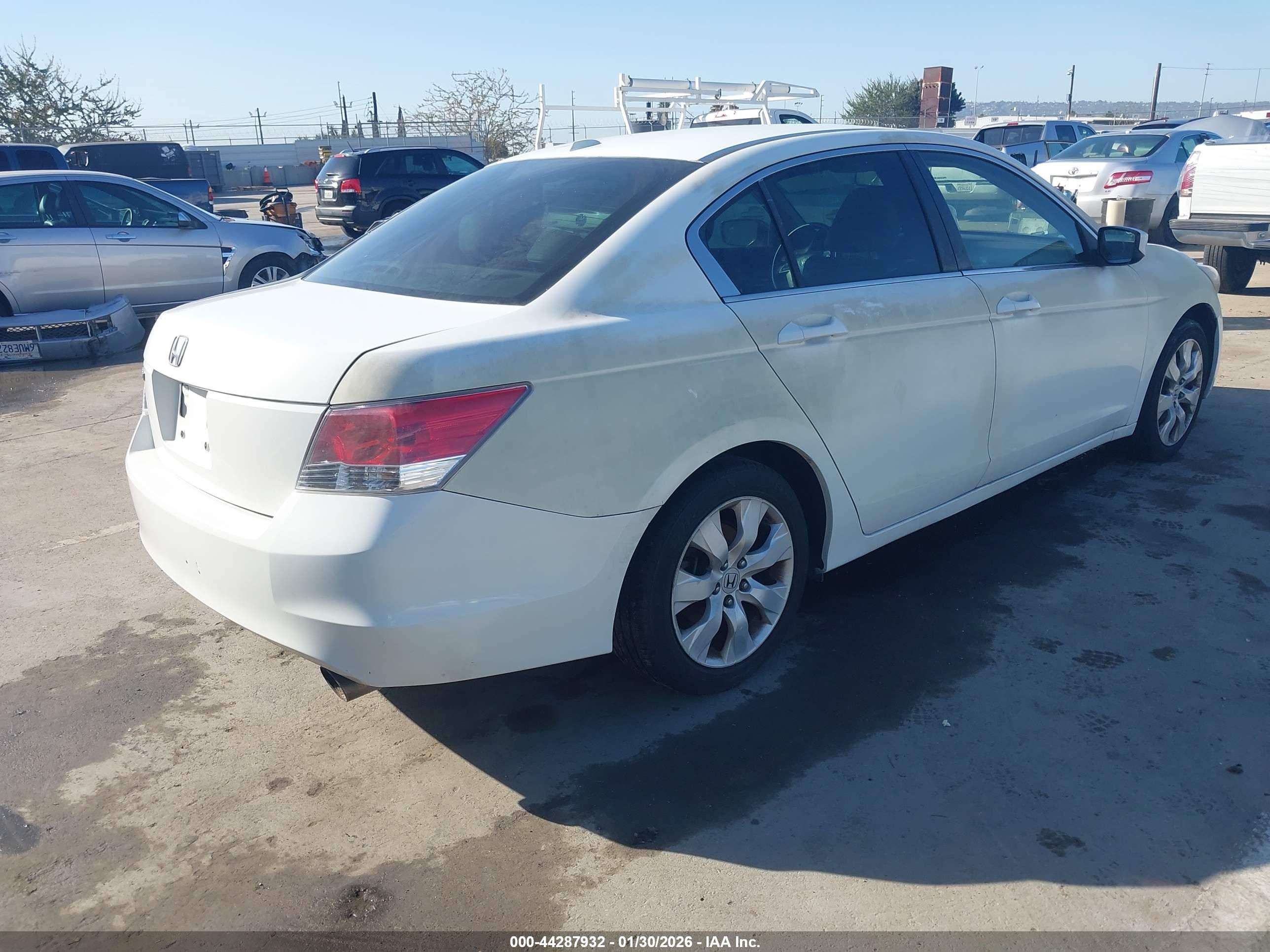 HONDA ACCORD image 4
