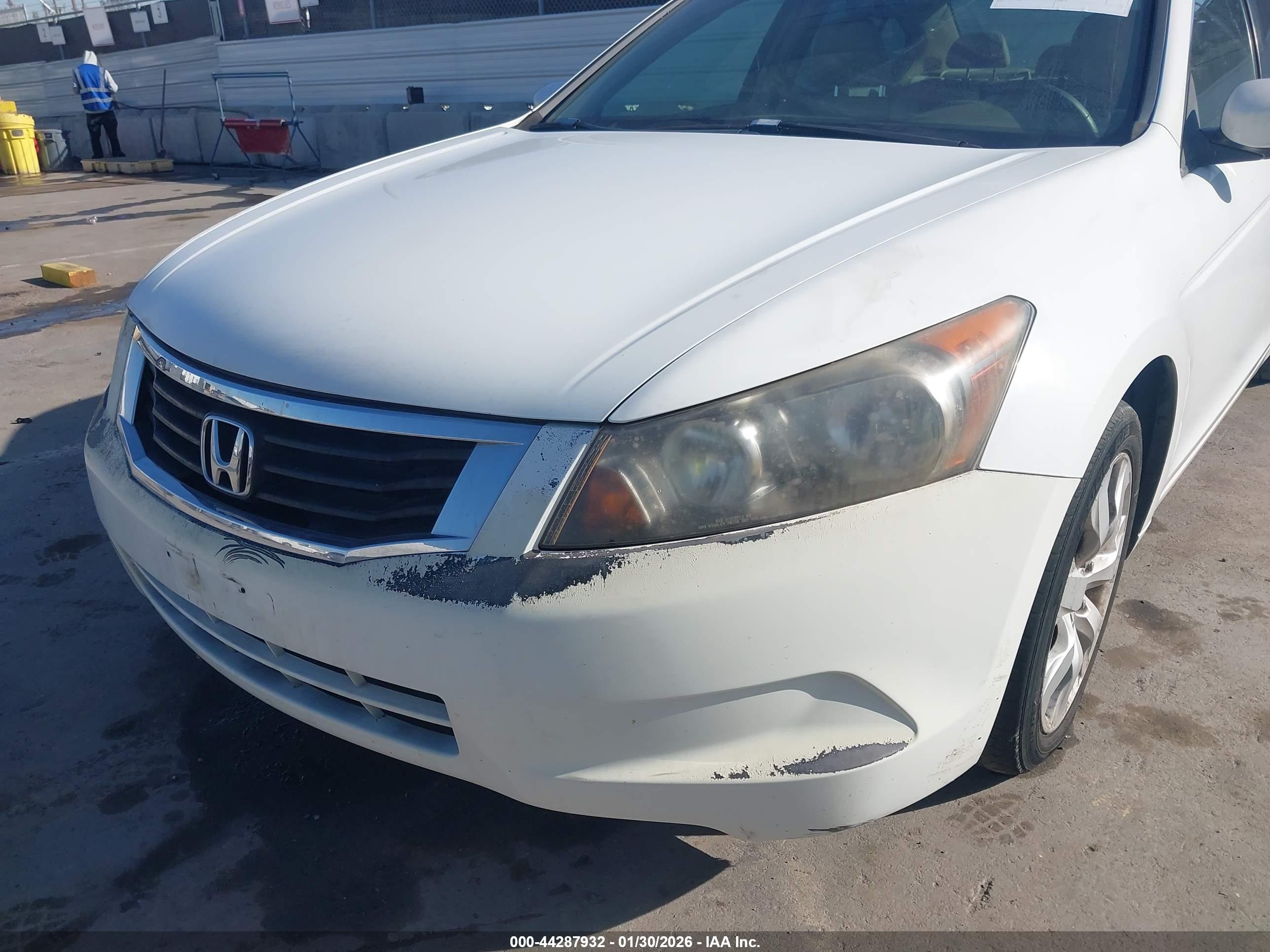 HONDA ACCORD image 6