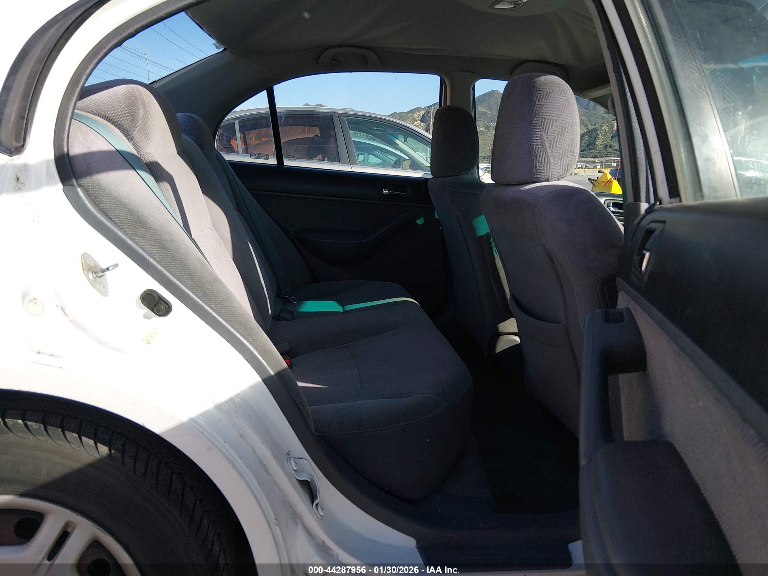 HONDA CIVIC image 8