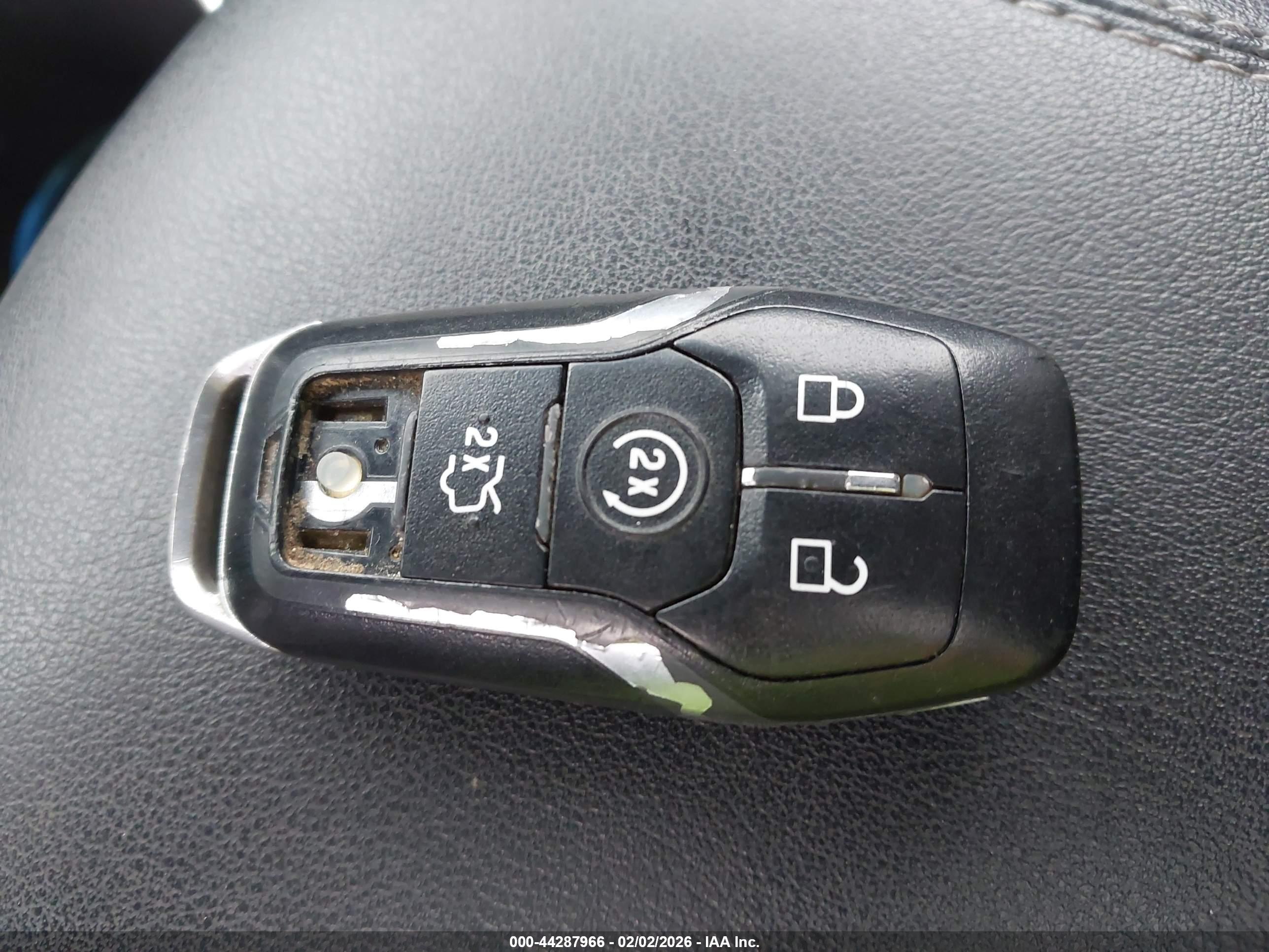 FORD EDGE image 11