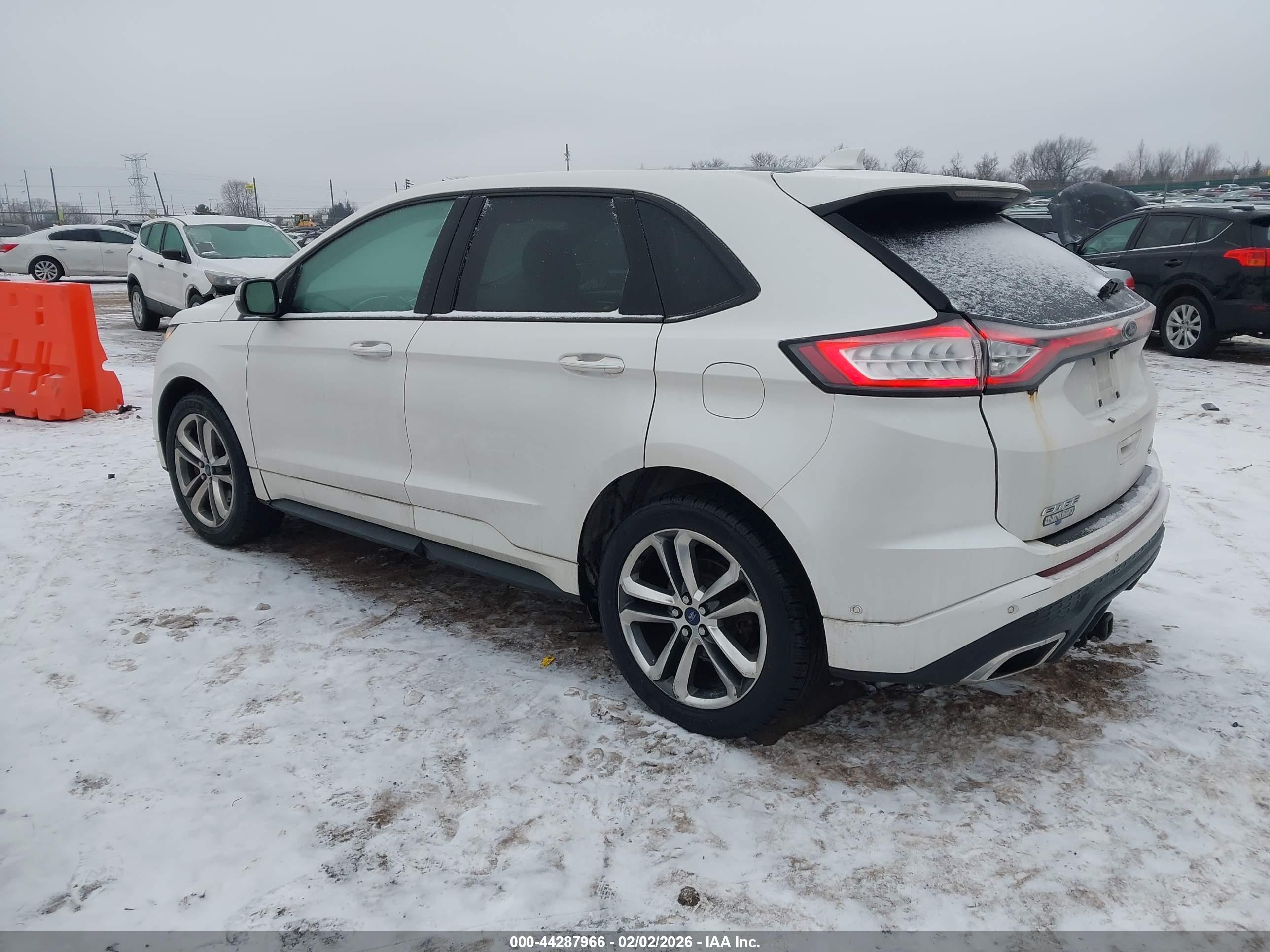 FORD EDGE image 3