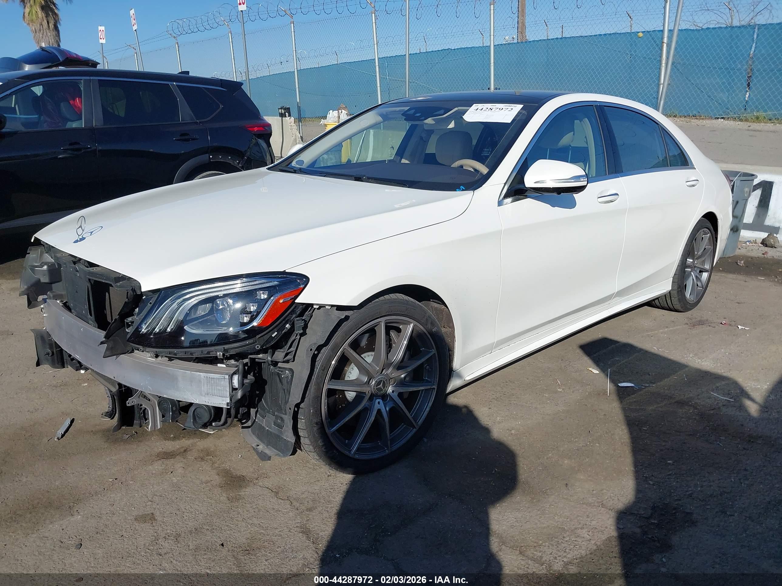 MERCEDES-BENZ S image 2