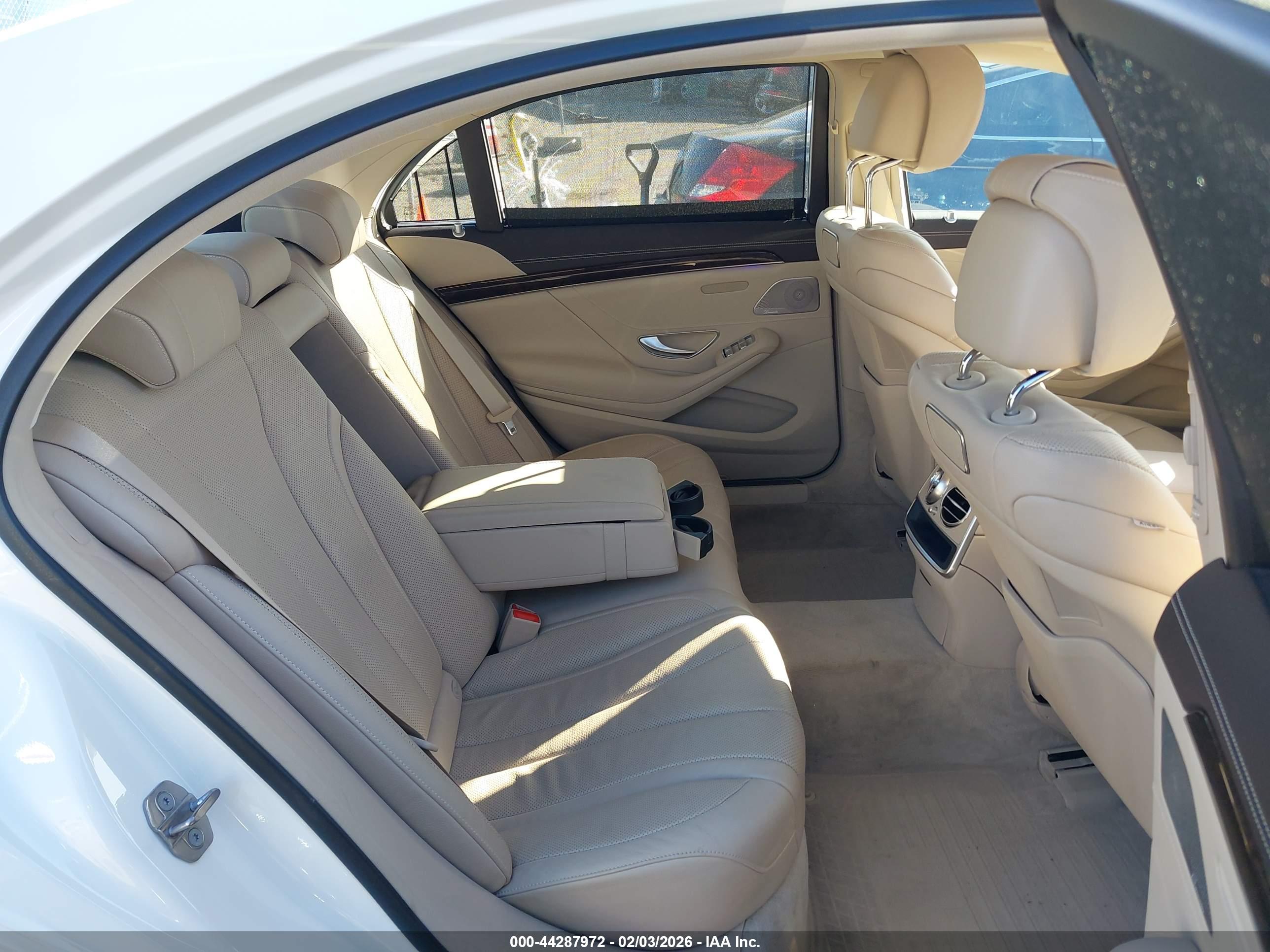 MERCEDES-BENZ S image 8