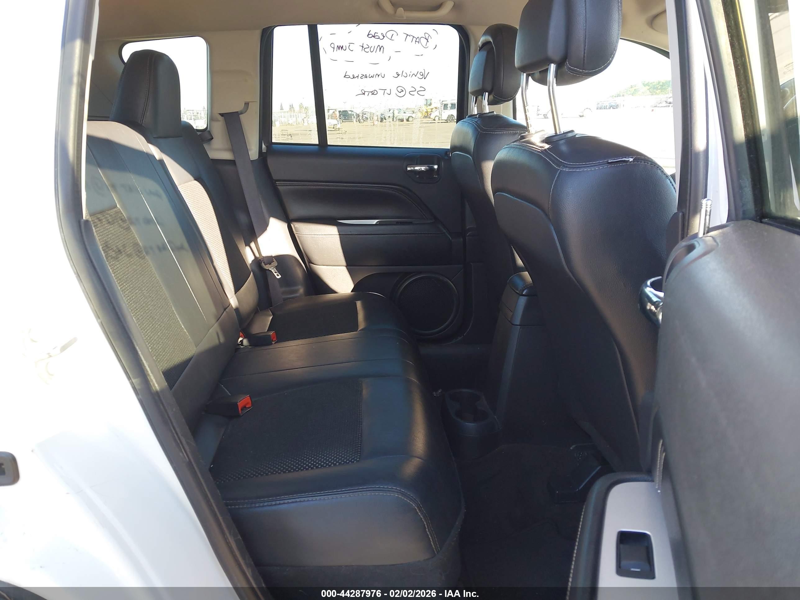 JEEP COMPASS image 8