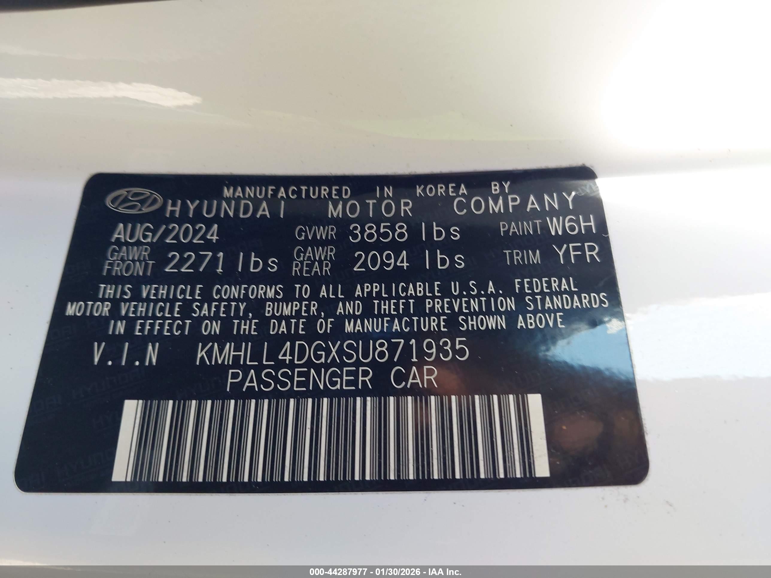 HYUNDAI ELANTRA image 9