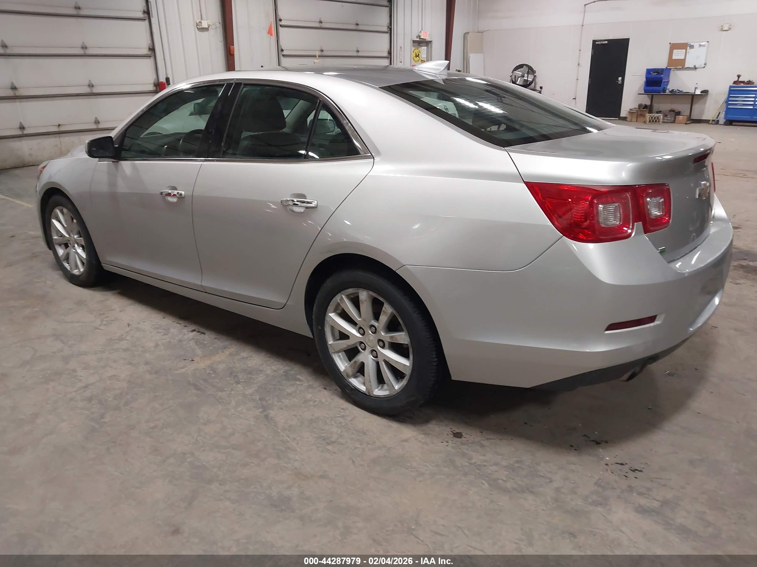 CHEVROLET MALIBU image 3