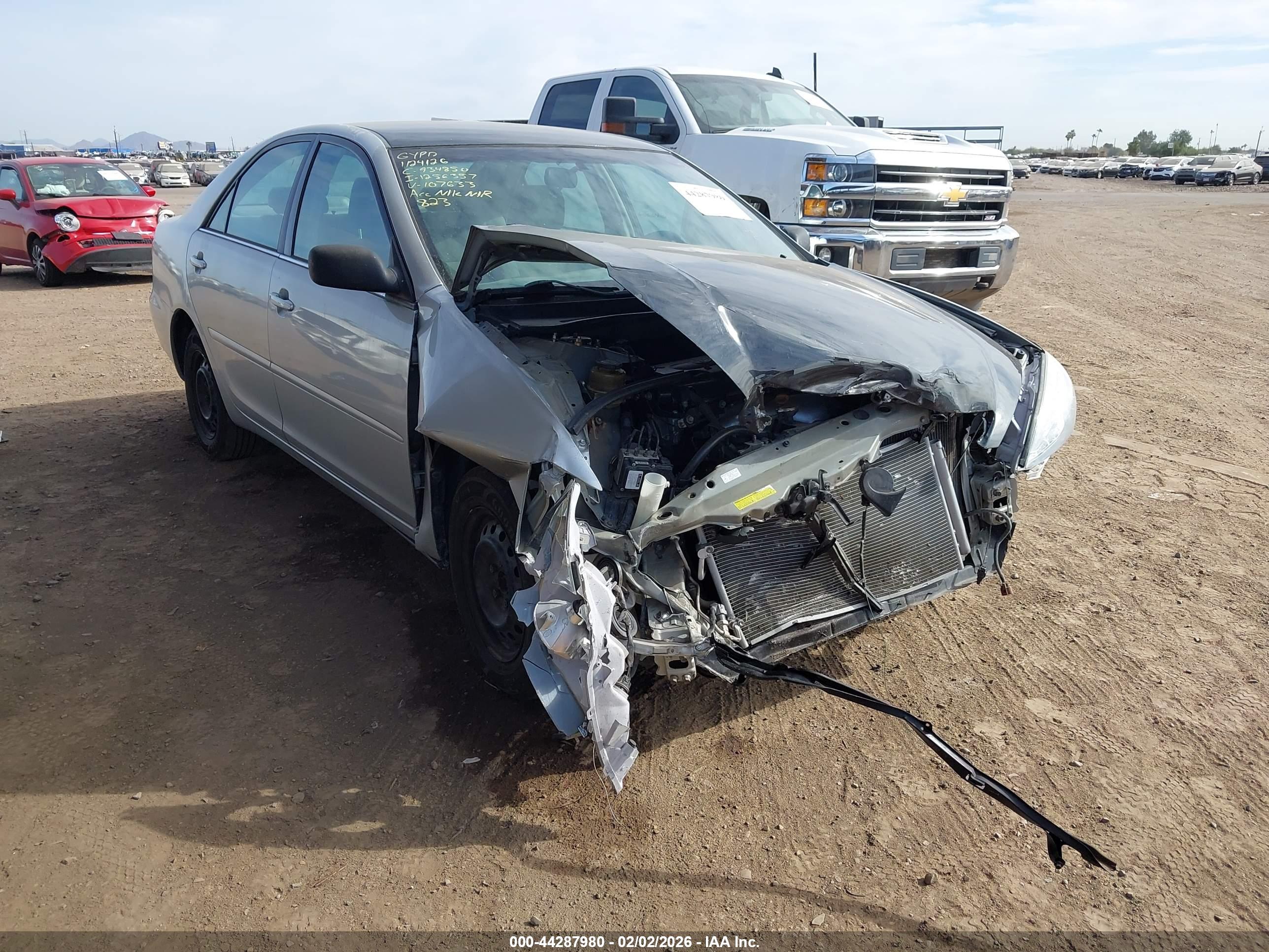 TOYOTA CAMRY image 6