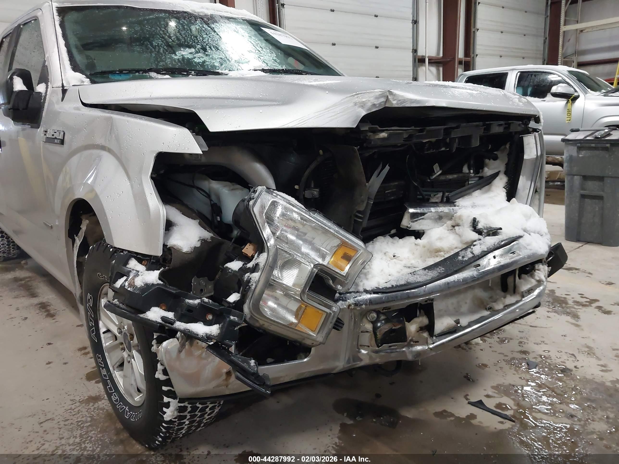 FORD F-150 image 6