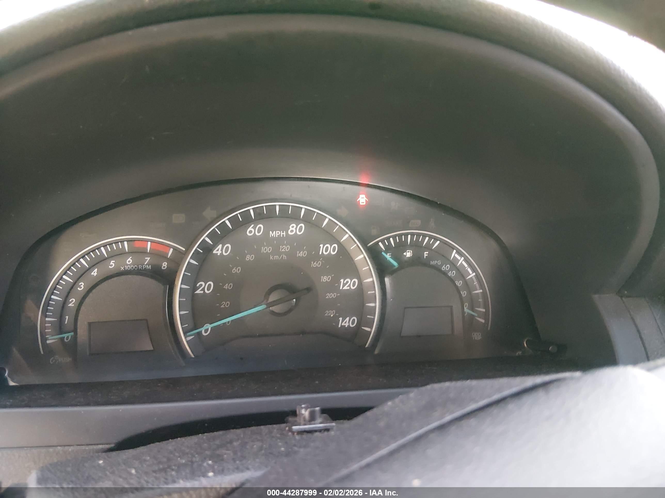 TOYOTA CAMRY image 7