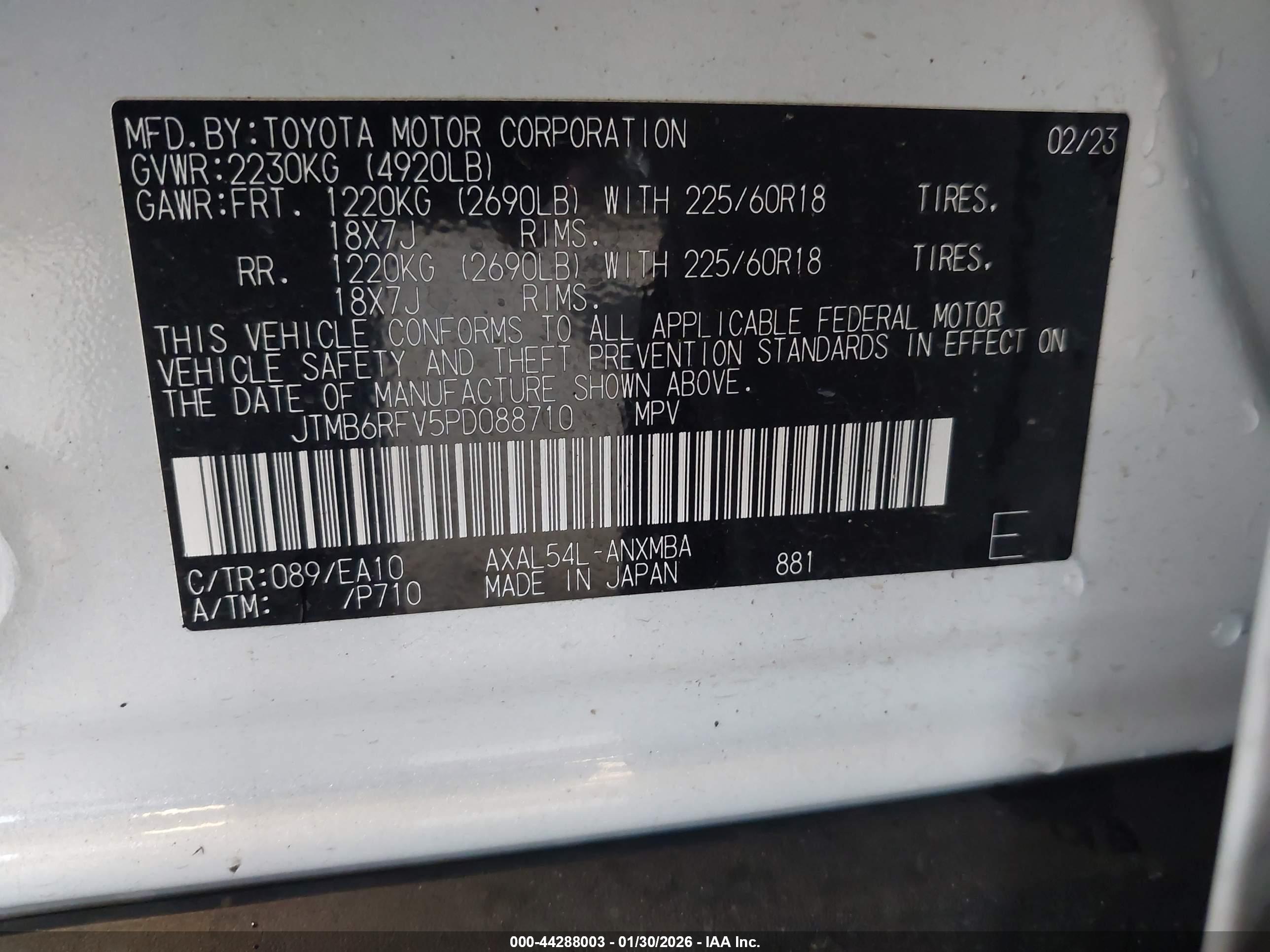 TOYOTA RAV4 image 9