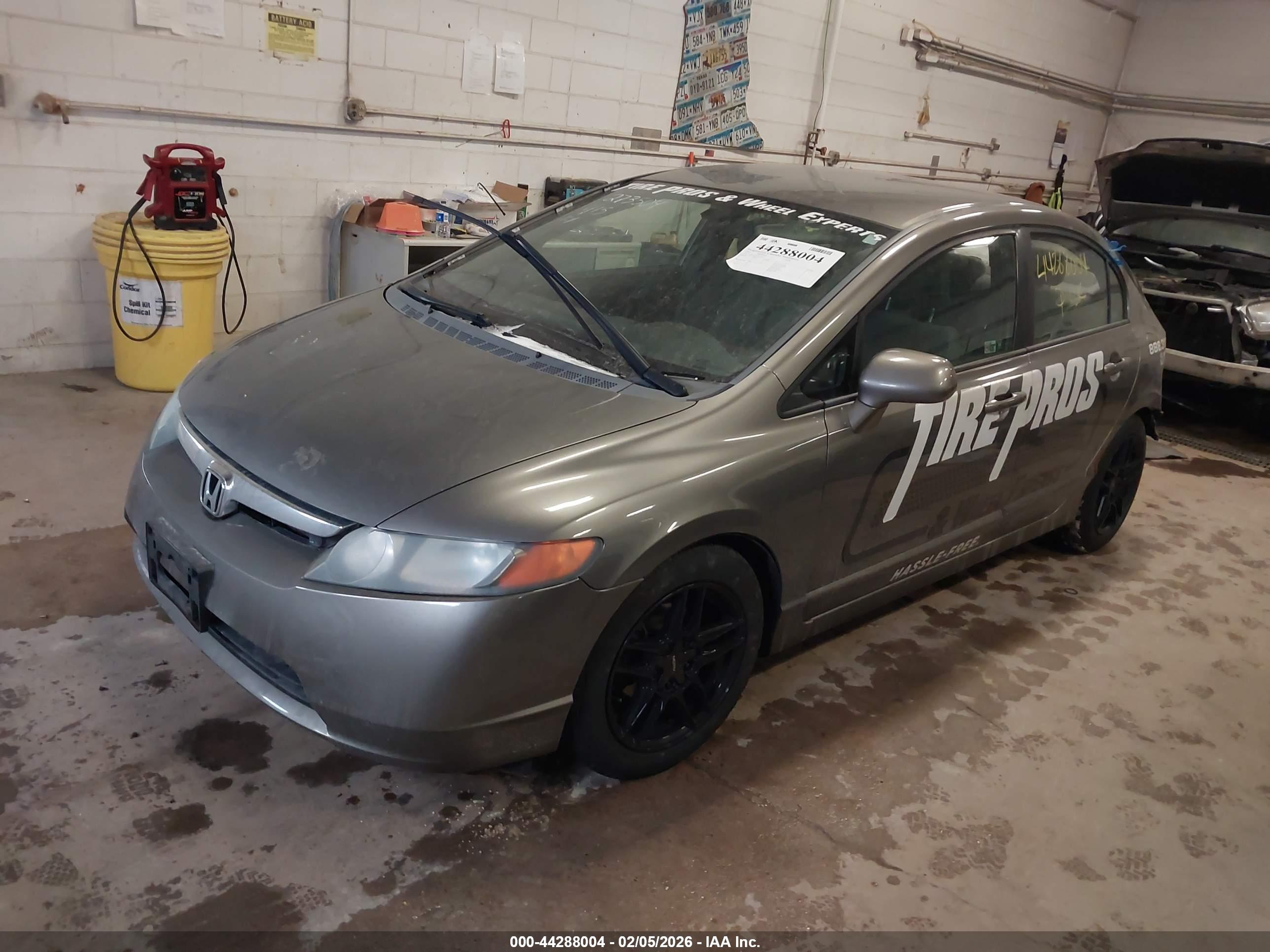 HONDA CIVIC image 2