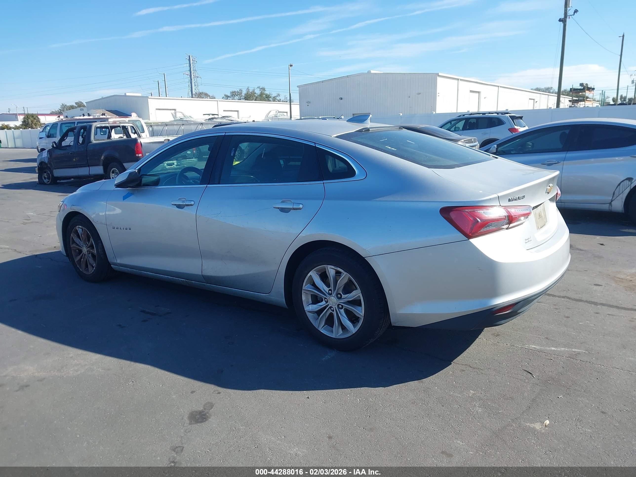 CHEVROLET MALIBU image 3