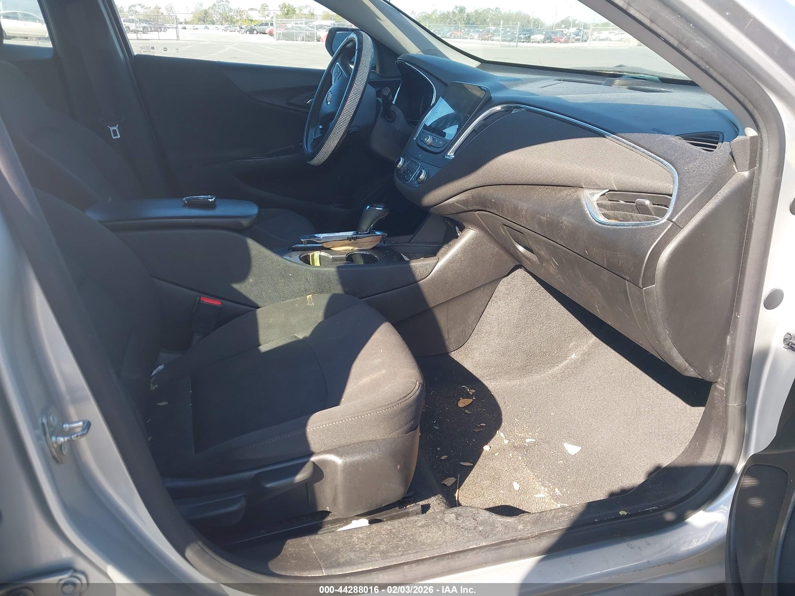 CHEVROLET MALIBU image 5