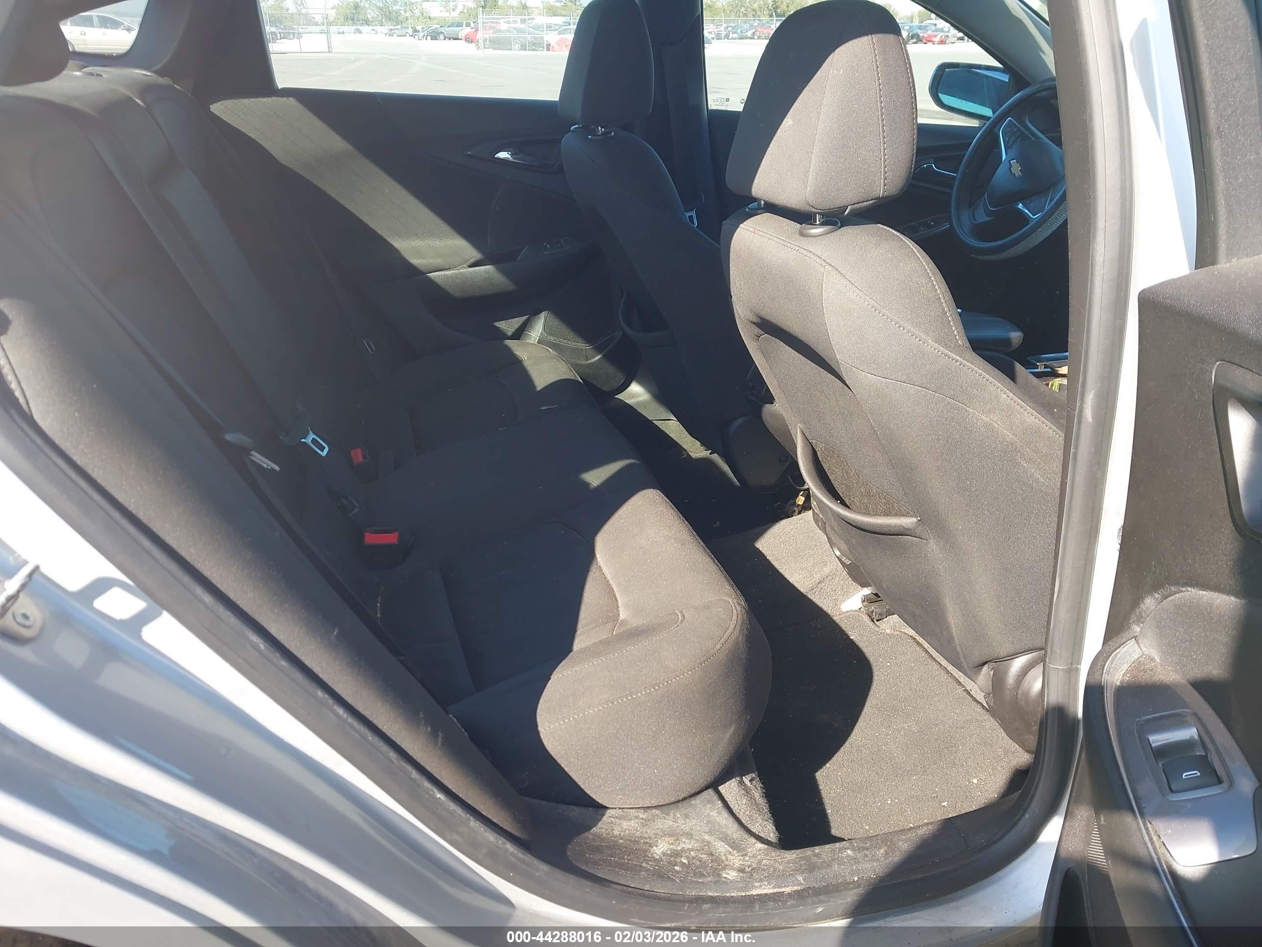 CHEVROLET MALIBU image 8