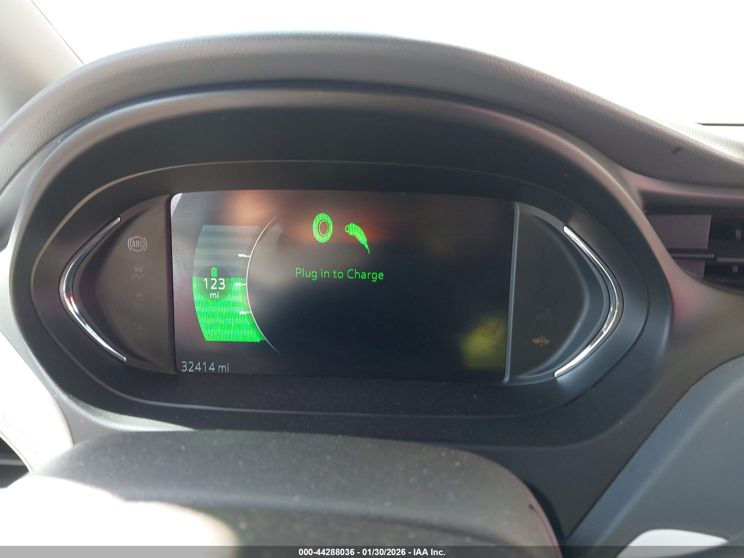 CHEVROLET BOLT image 7