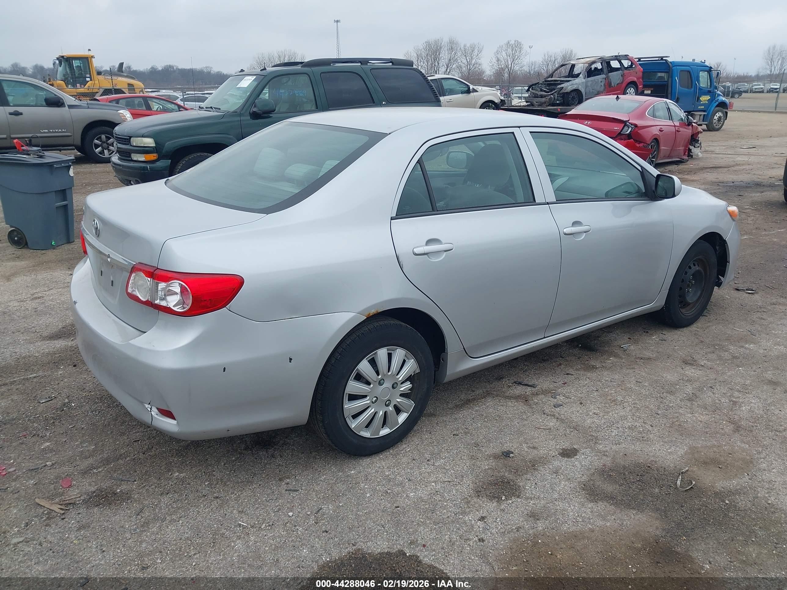 TOYOTA COROLLA image 4