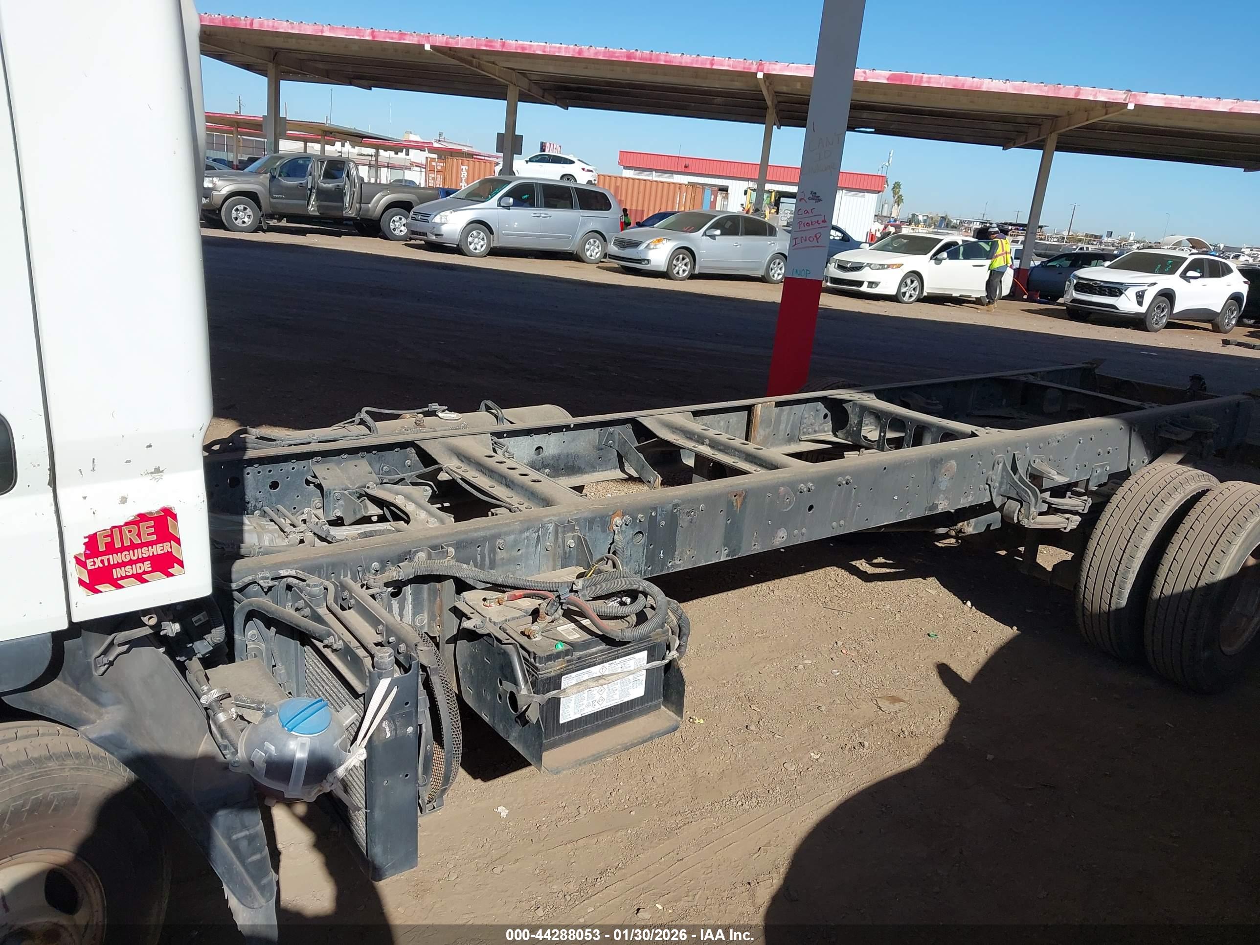 MITSUBISHI FUSO image 7