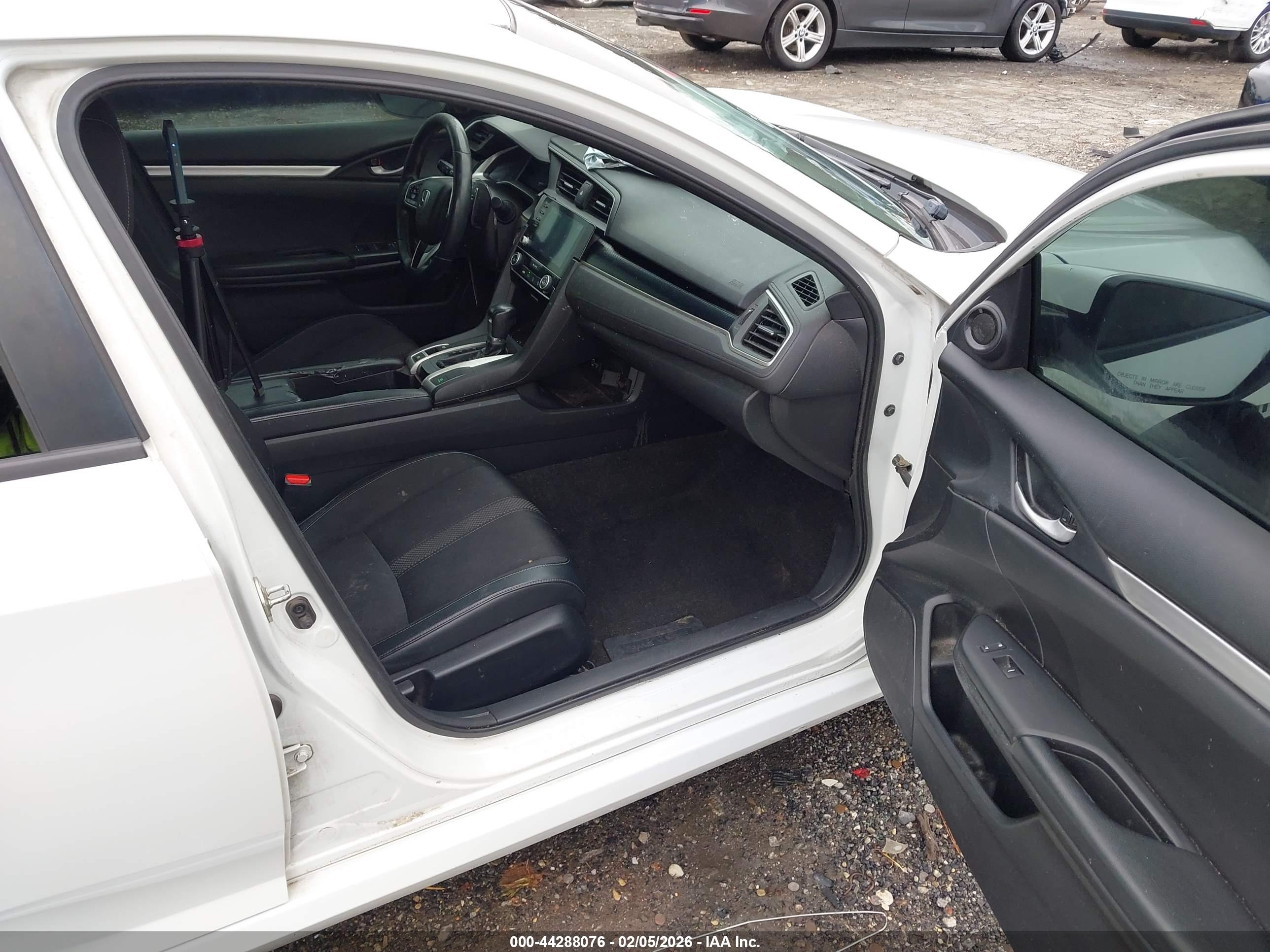 HONDA CIVIC image 5