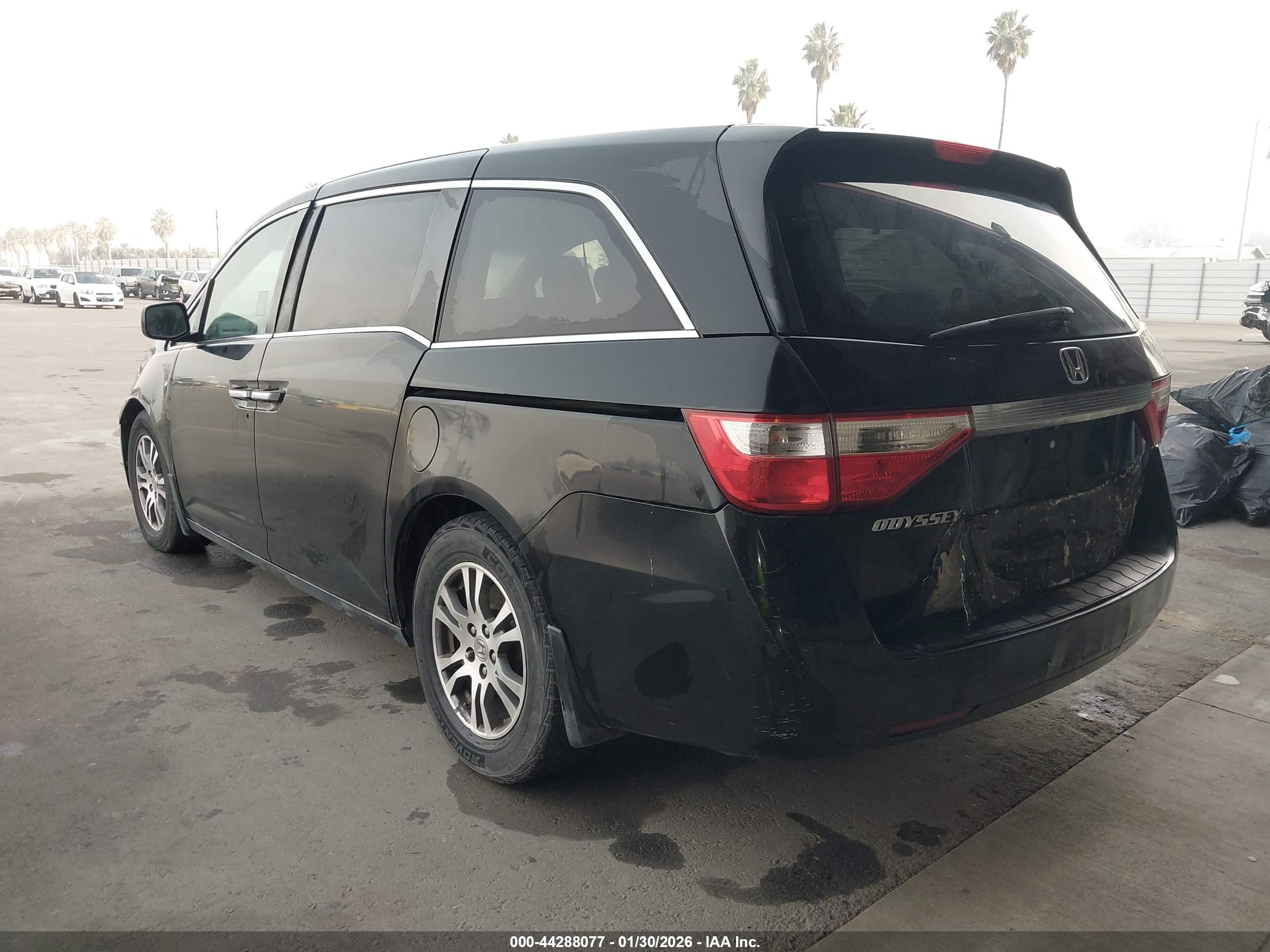 HONDA ODYSSEY image 3
