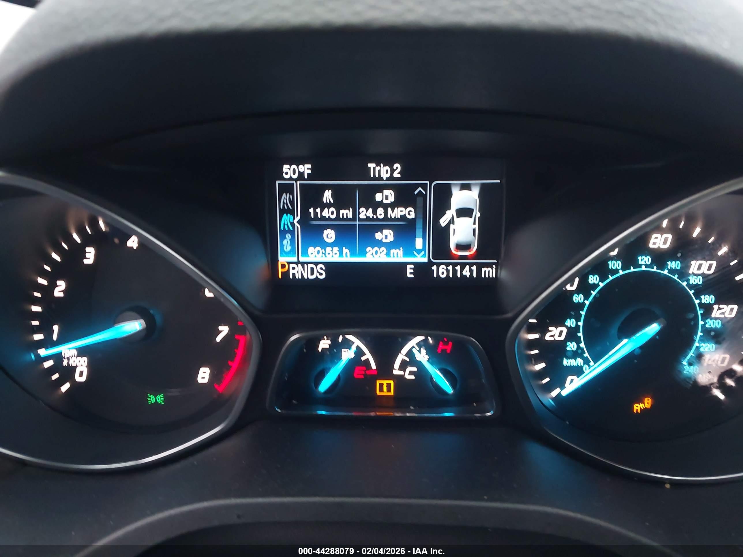 FORD ESCAPE image 7